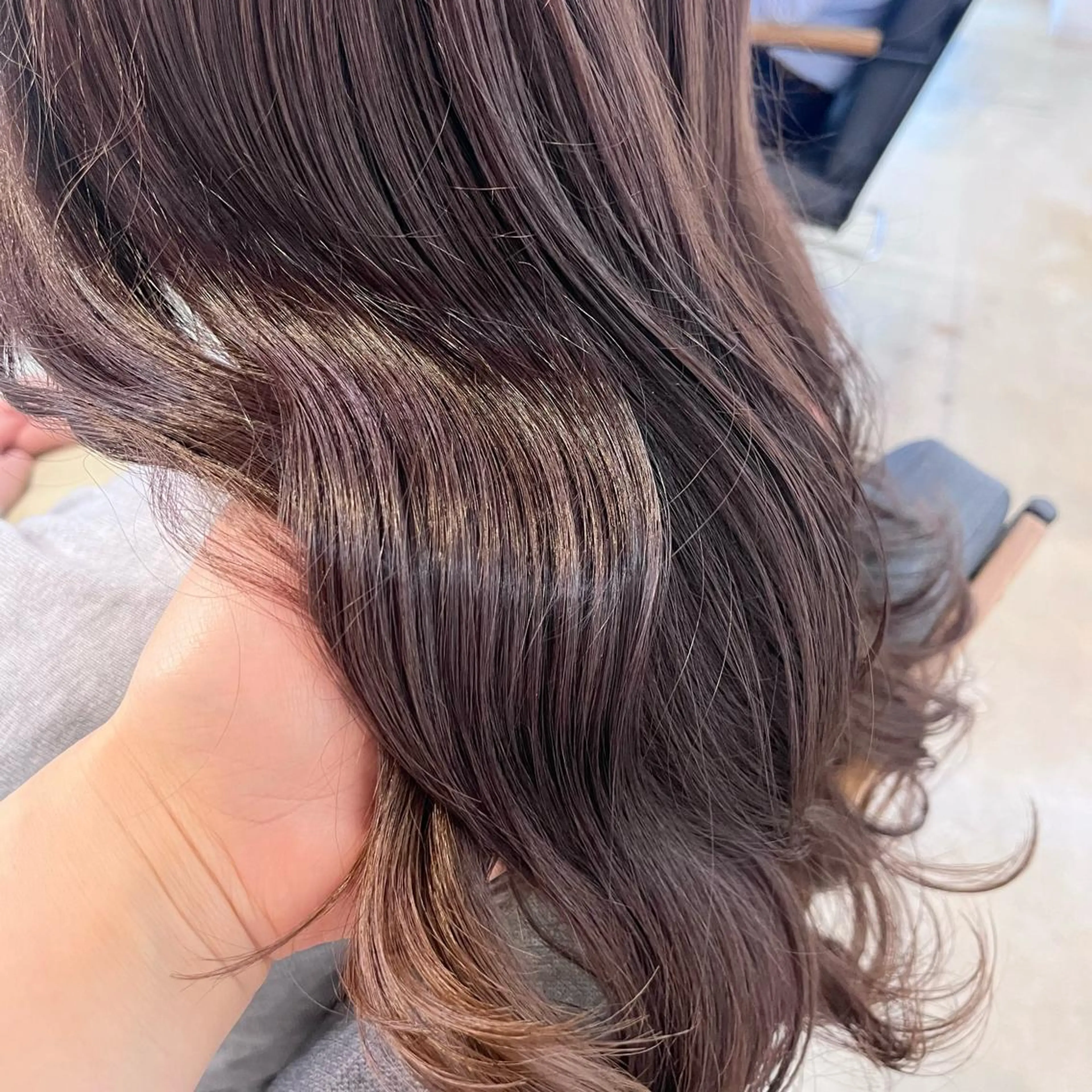 ロング カラー ラベンダーカラー 🌷レイヤーカット/ フルキシオリ🌷のヘアスタイル