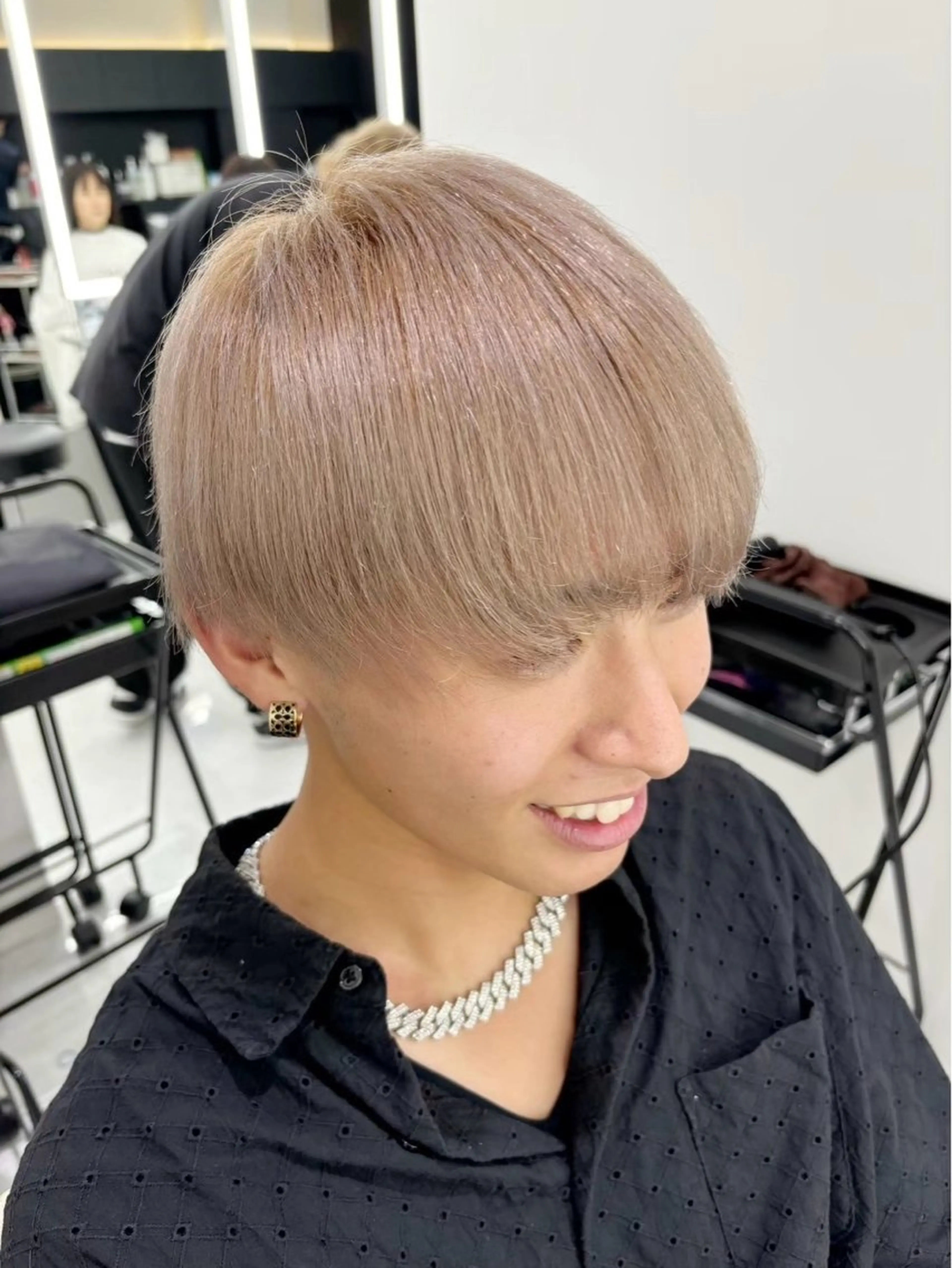 ショート メンズ カット ヘアカラー TACE AYANOのヘアスタイル