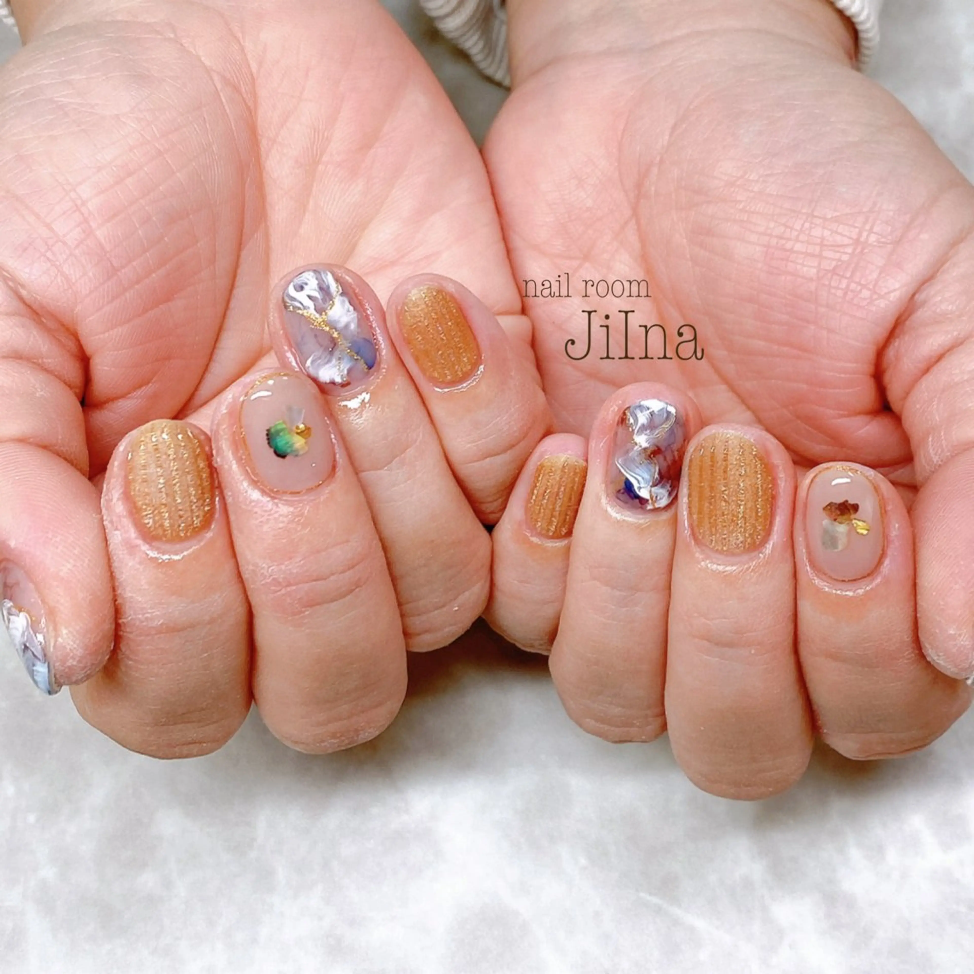 ネイル JiIna nailのネイルデザイン