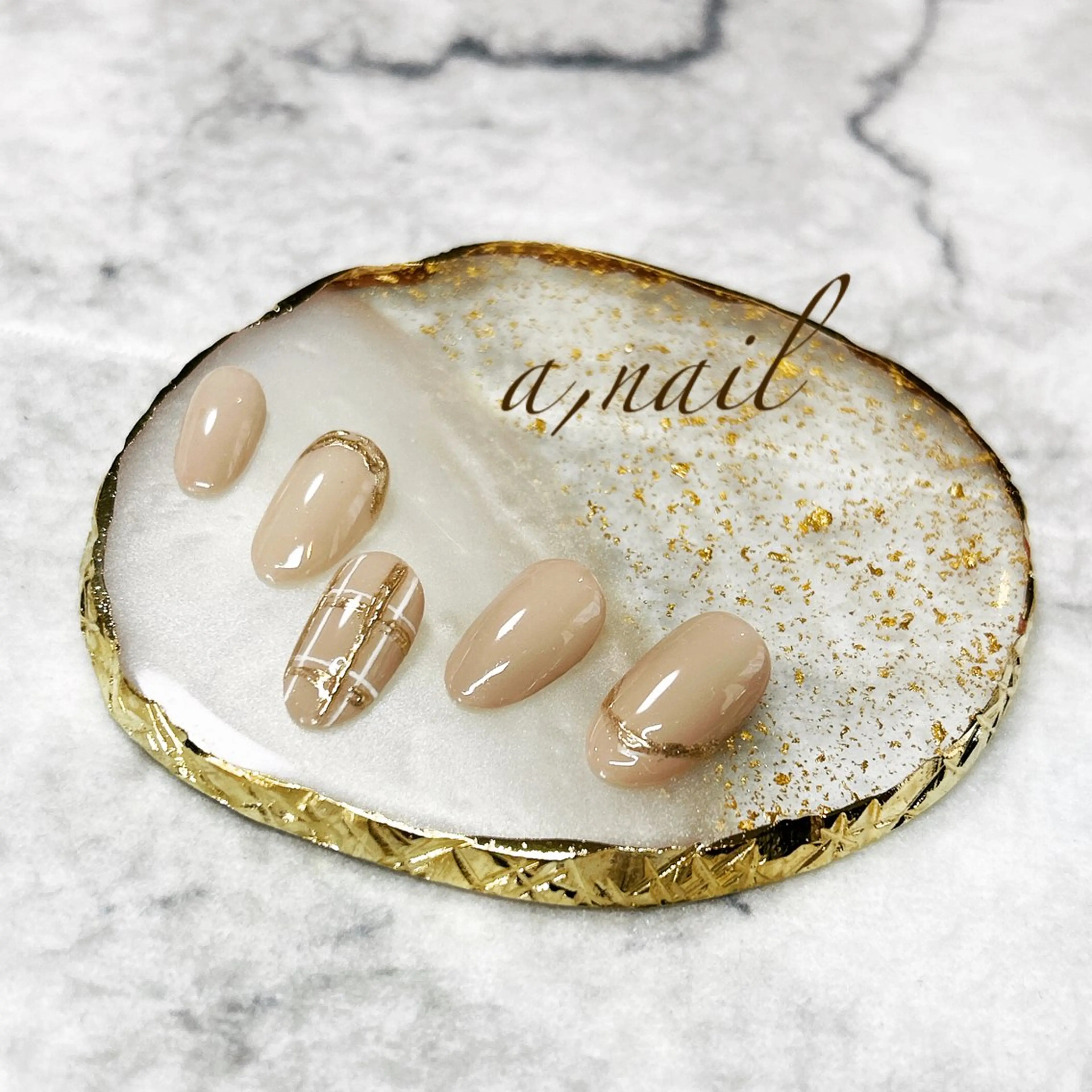 ネイル ジェルネイル グラデーション ミラーネイル オフィスネイル ワンカラーネイル ハンドネイル ネイルサロン エーネイルのネイルデザイン