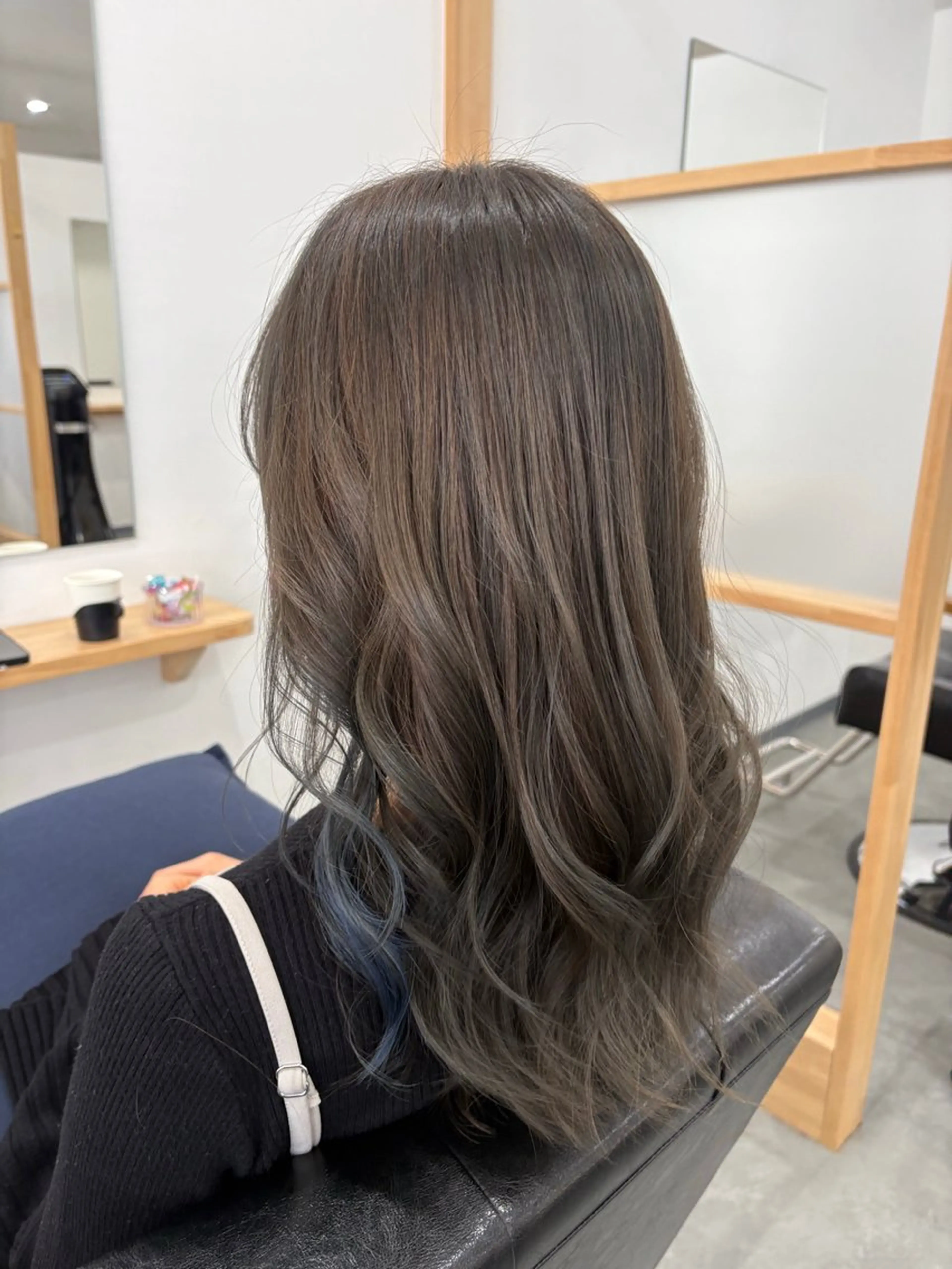 カラー COMPASS 星のヘアスタイル