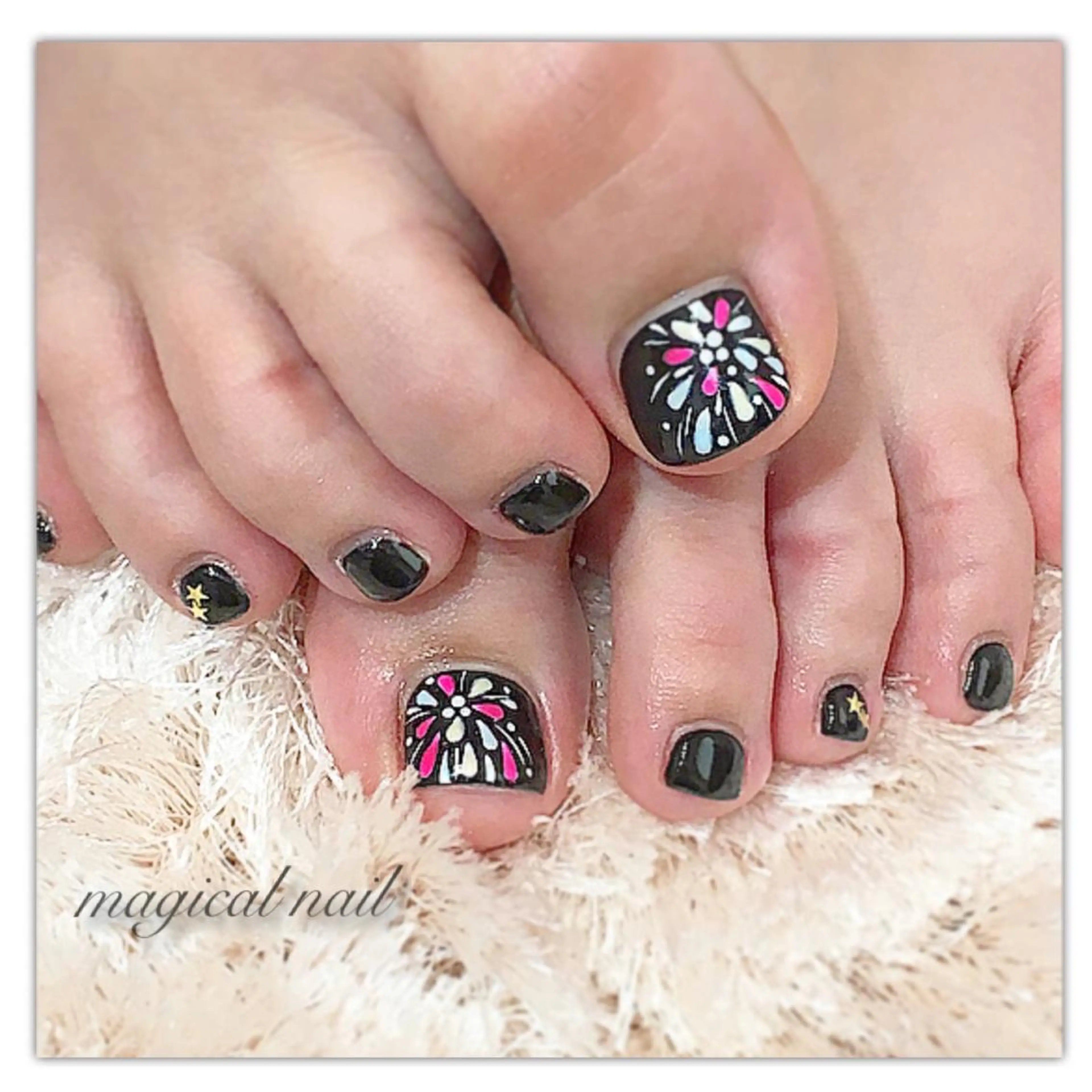 ネイル フットネイル magical nailのネイルデザイン