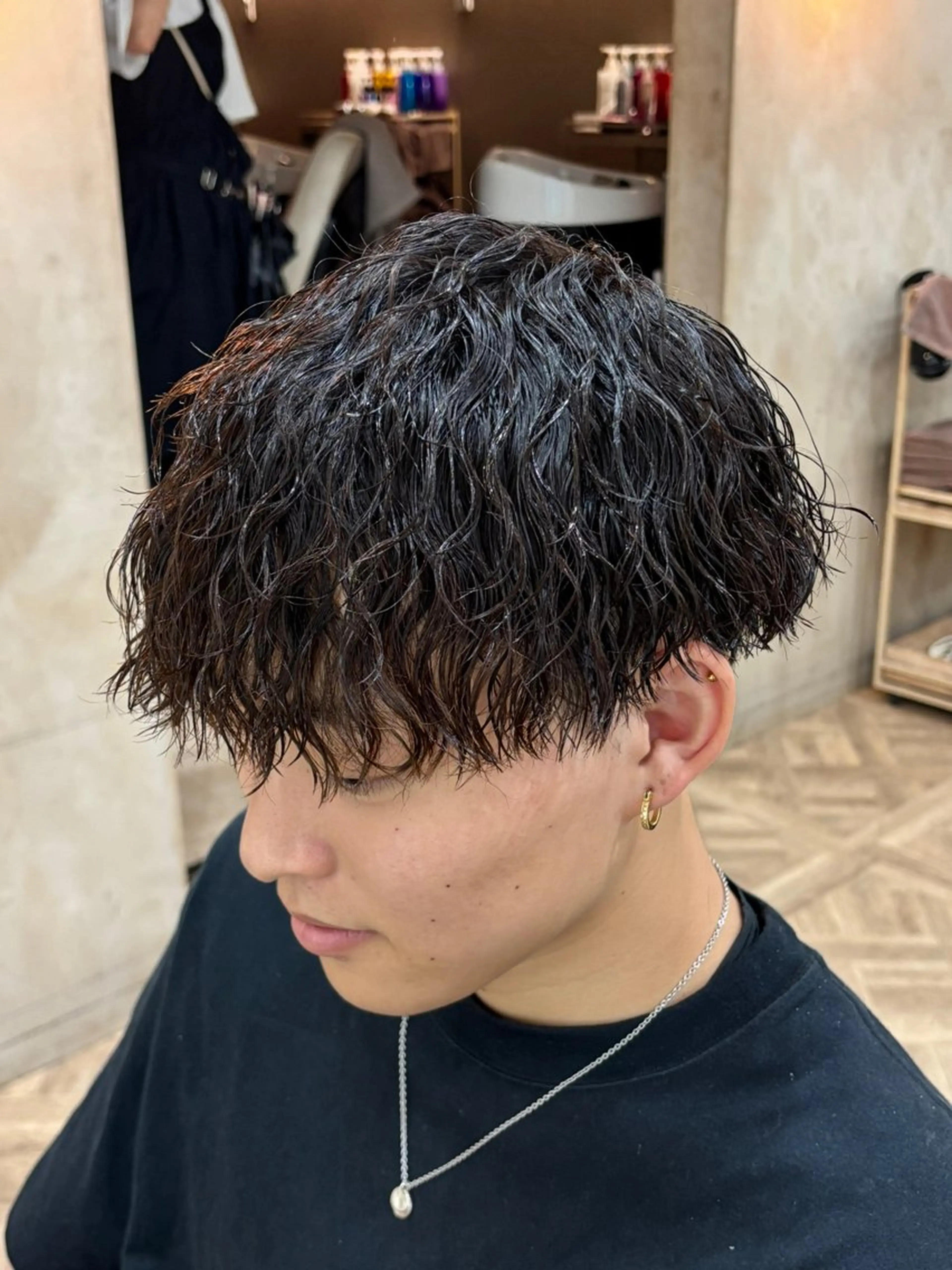 ショート パーマ メンズ メンズパーマ ツイストスパイラルパーマ スパイラルパーマ カット パーマ トリートメント パーマ職人DAIKI ツイスパ/波巻きのヘアスタイル