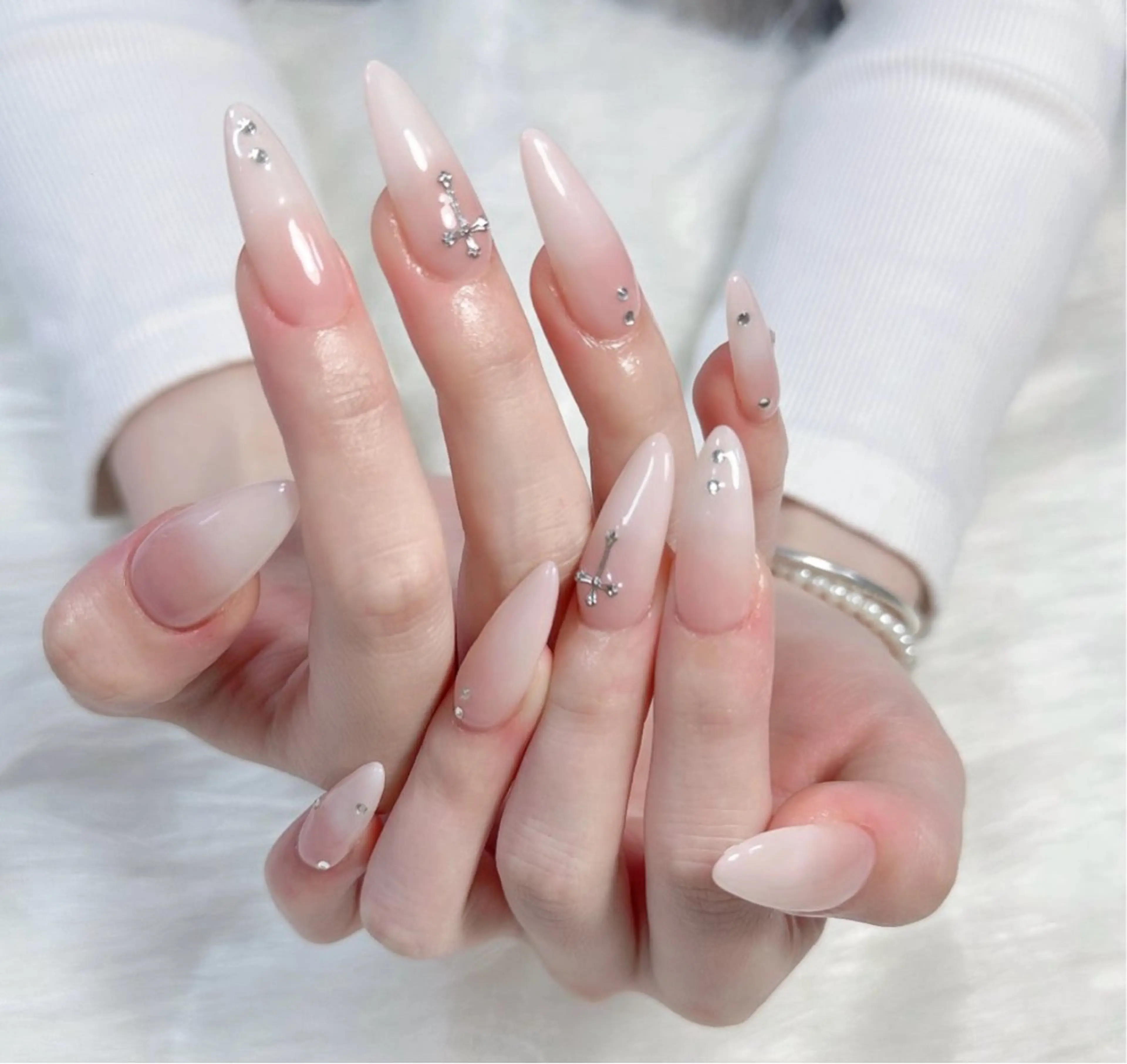 カラー Rin Hana Nailのネイルデザイン