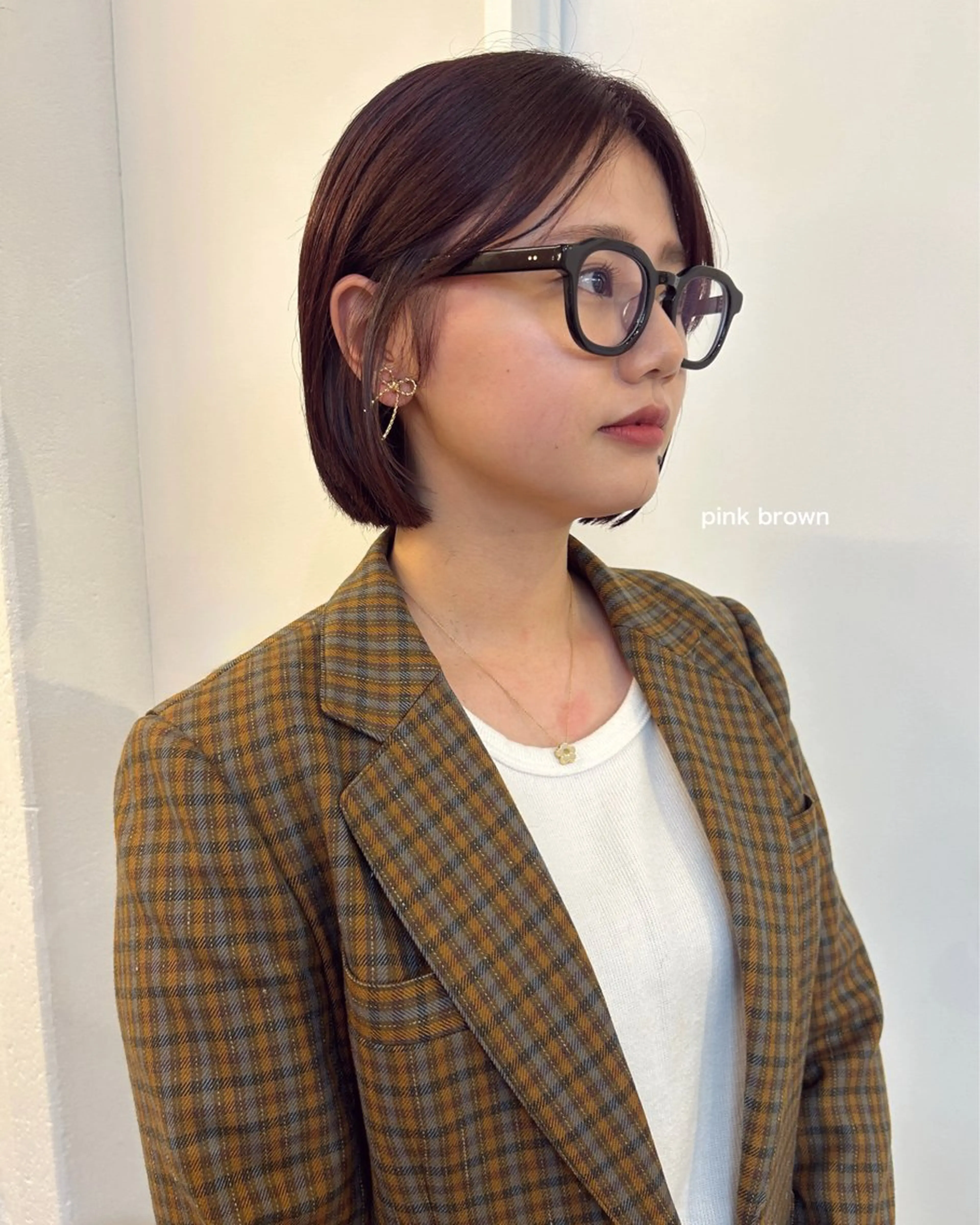 ショート レイヤーカット/ 透明感カラーmikuのヘアスタイル