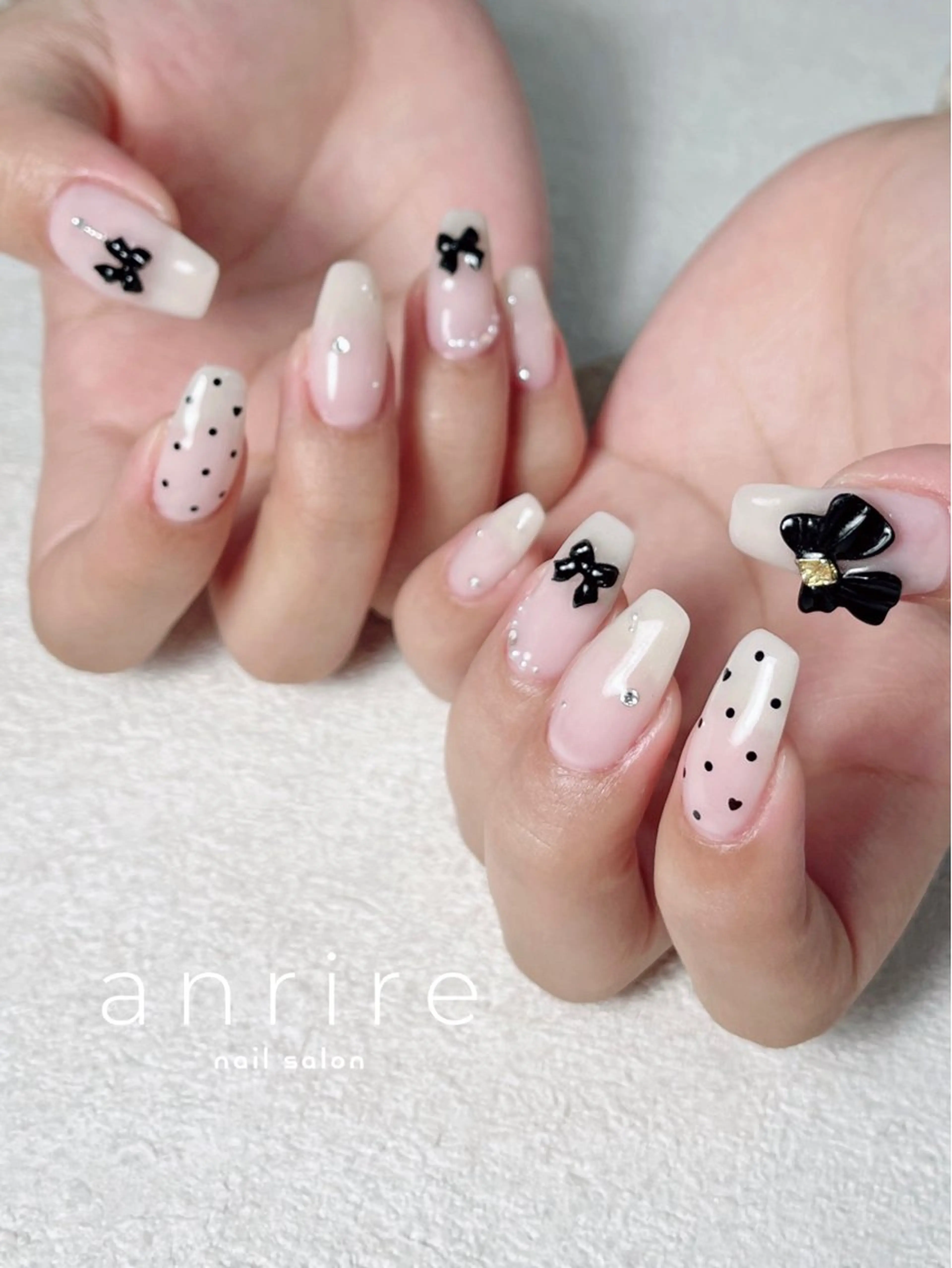 ネイル ドット ジェルネイル ゴージャス ハート キラキラネイル ハンドネイル nailsalon anrireのネイルデザイン