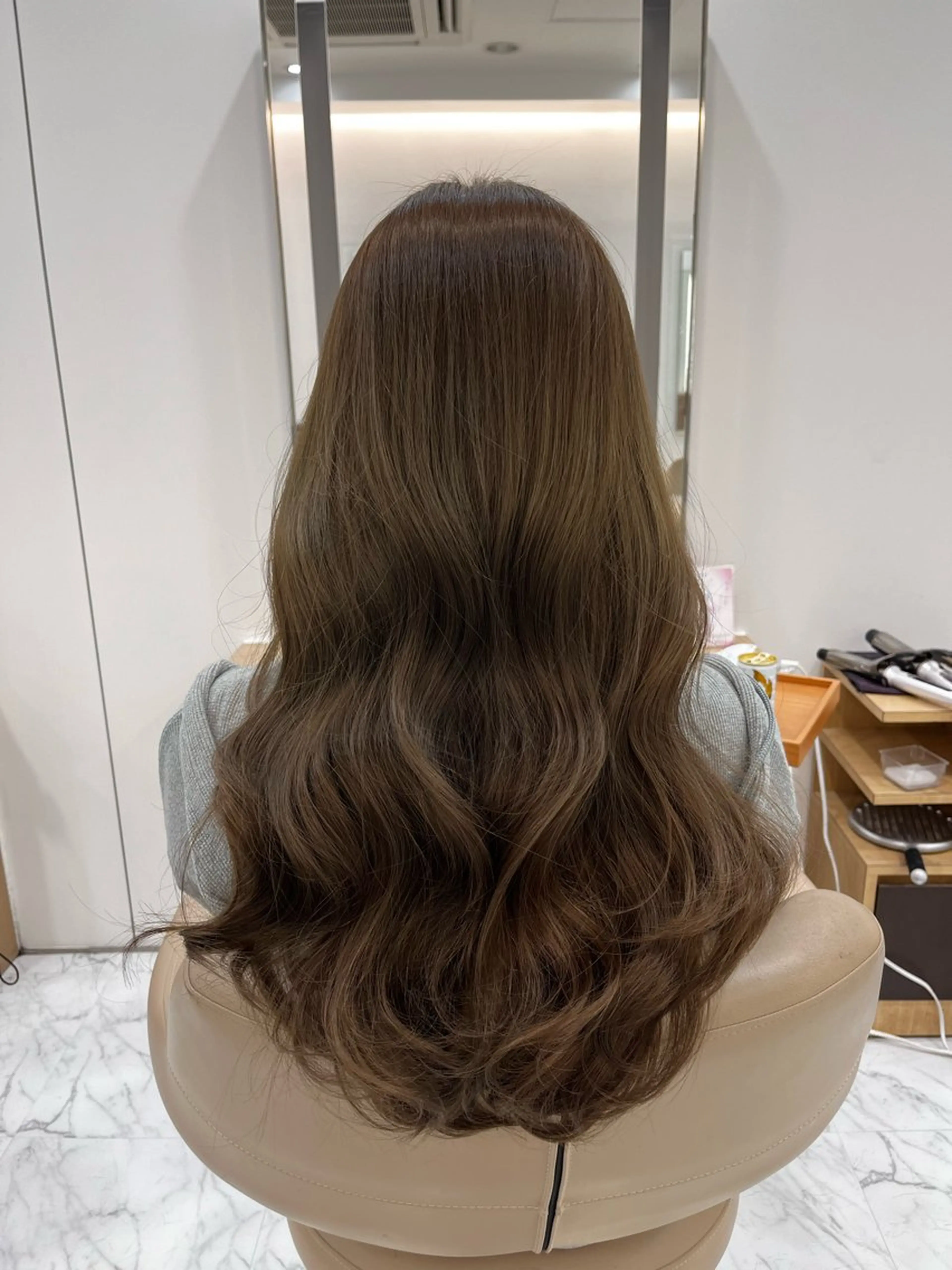 ロング カラー カット ヘアカラー トリートメント 赤み消し透明感カラー オオヤマのヘアスタイル