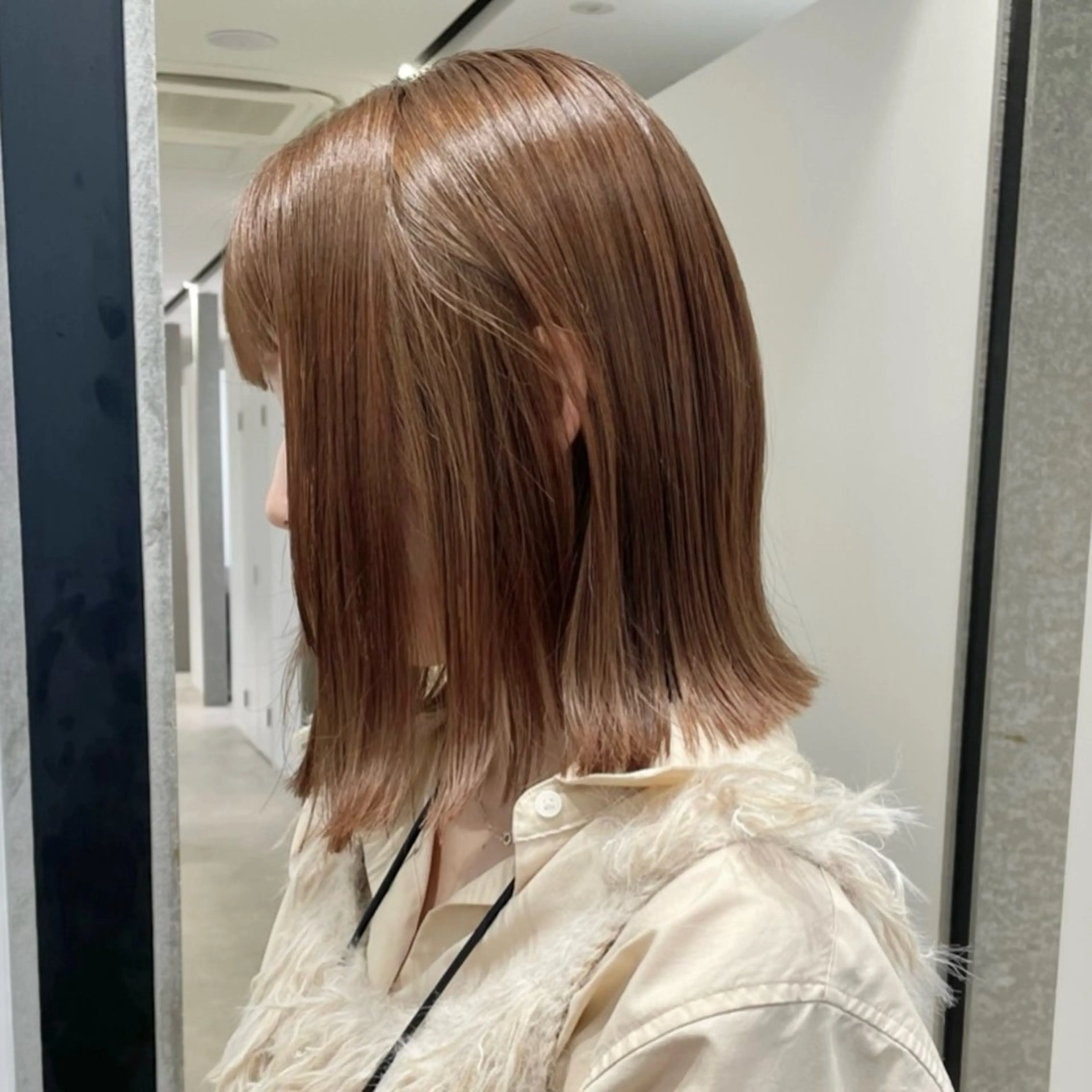 ミディアム カラー ベージュカラー ブリーチ ブリーチなしカラー ボブ ベージュ🤎透明感 カラー🤎anriのヘアスタイル