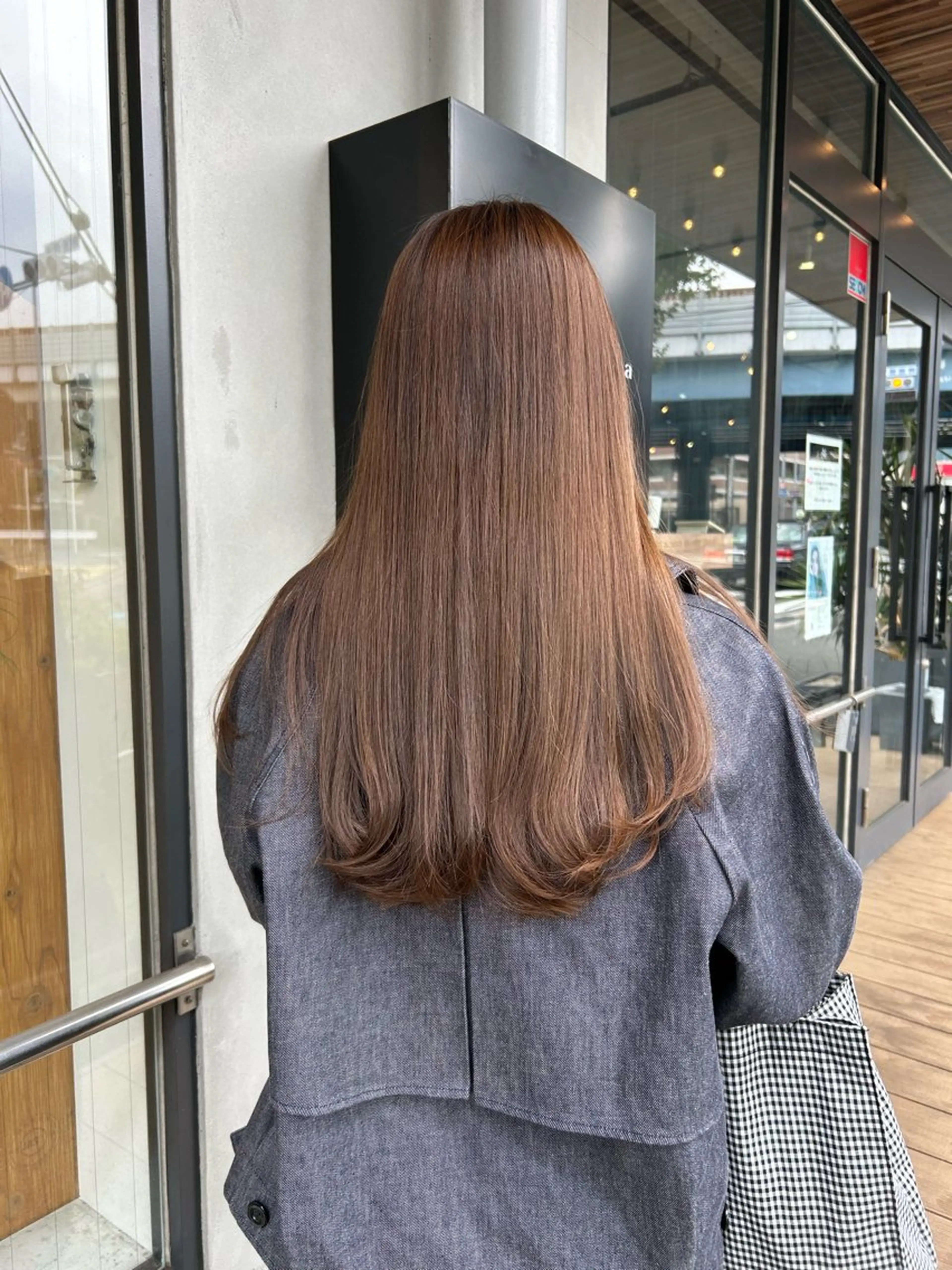セミロング FERIA桃山台🍑 𝕄𝕖𝕘𝕦のヘアスタイル