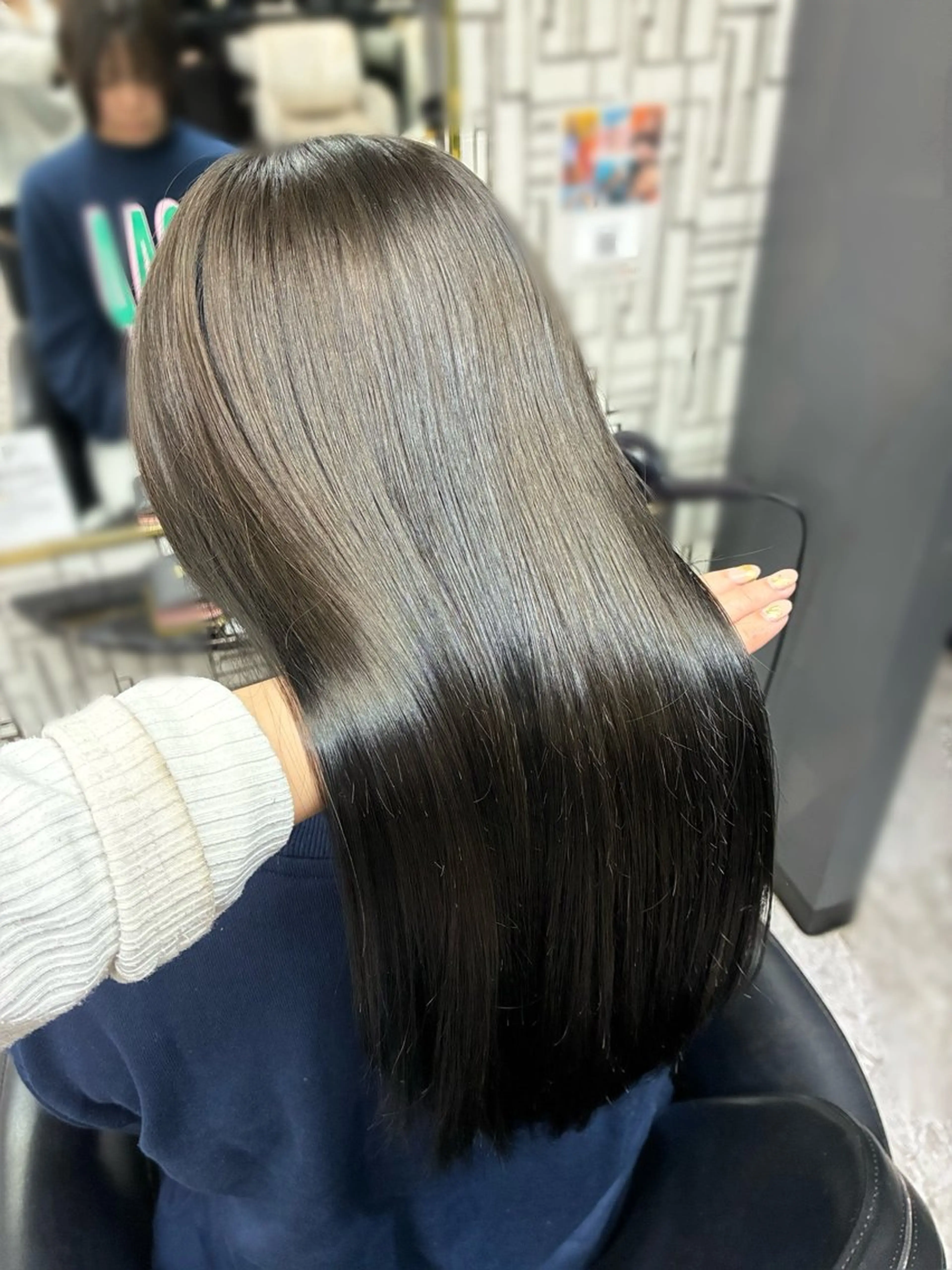 ロング ヘアカラー 北村 理奈のヘアスタイル