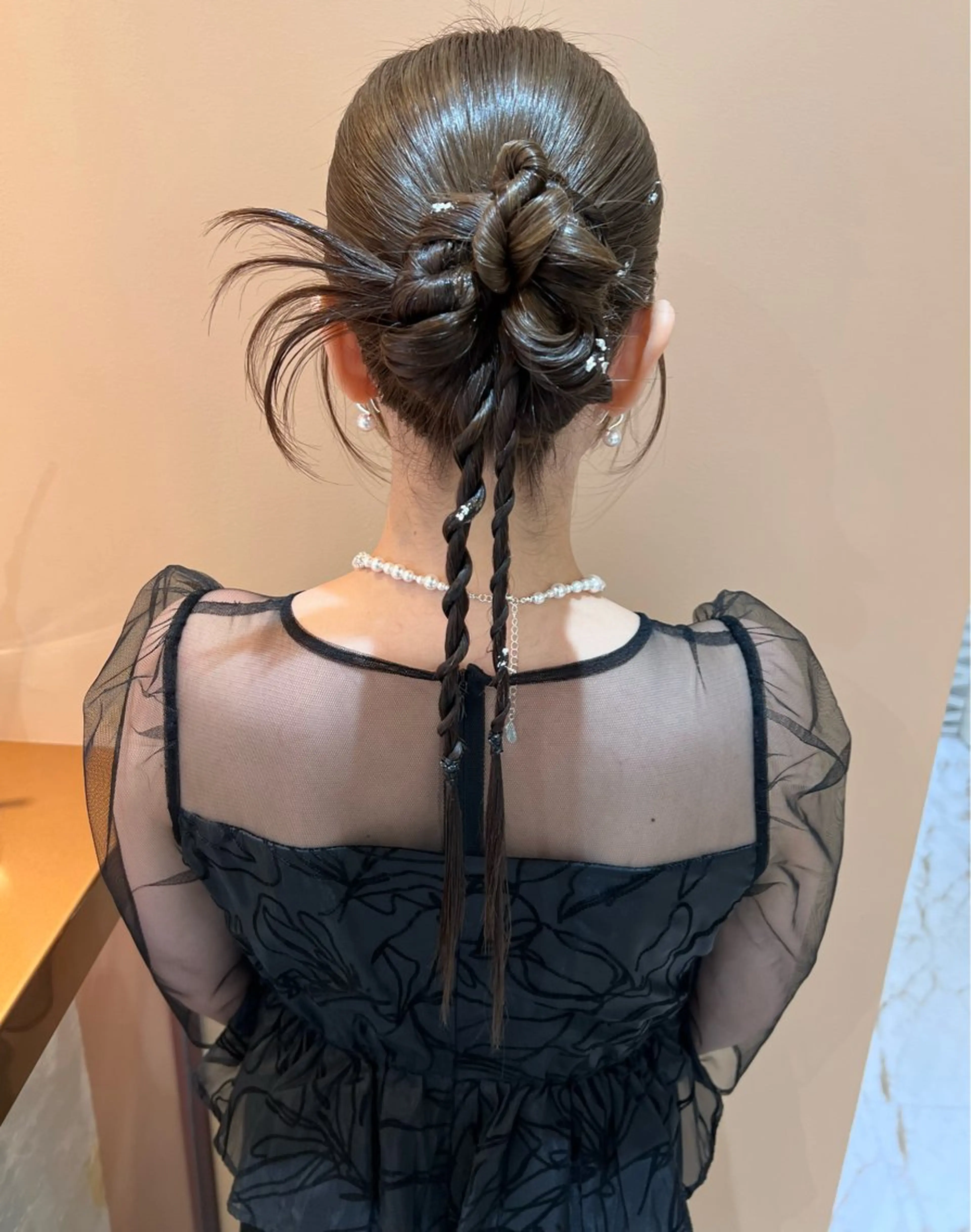 ロング カラー ヘアアレンジ 結婚式・ブライダル ヘアセット ✨カチモリ✨レイヤー 韓国ヘア🇰🇷ゆいのヘアスタイル