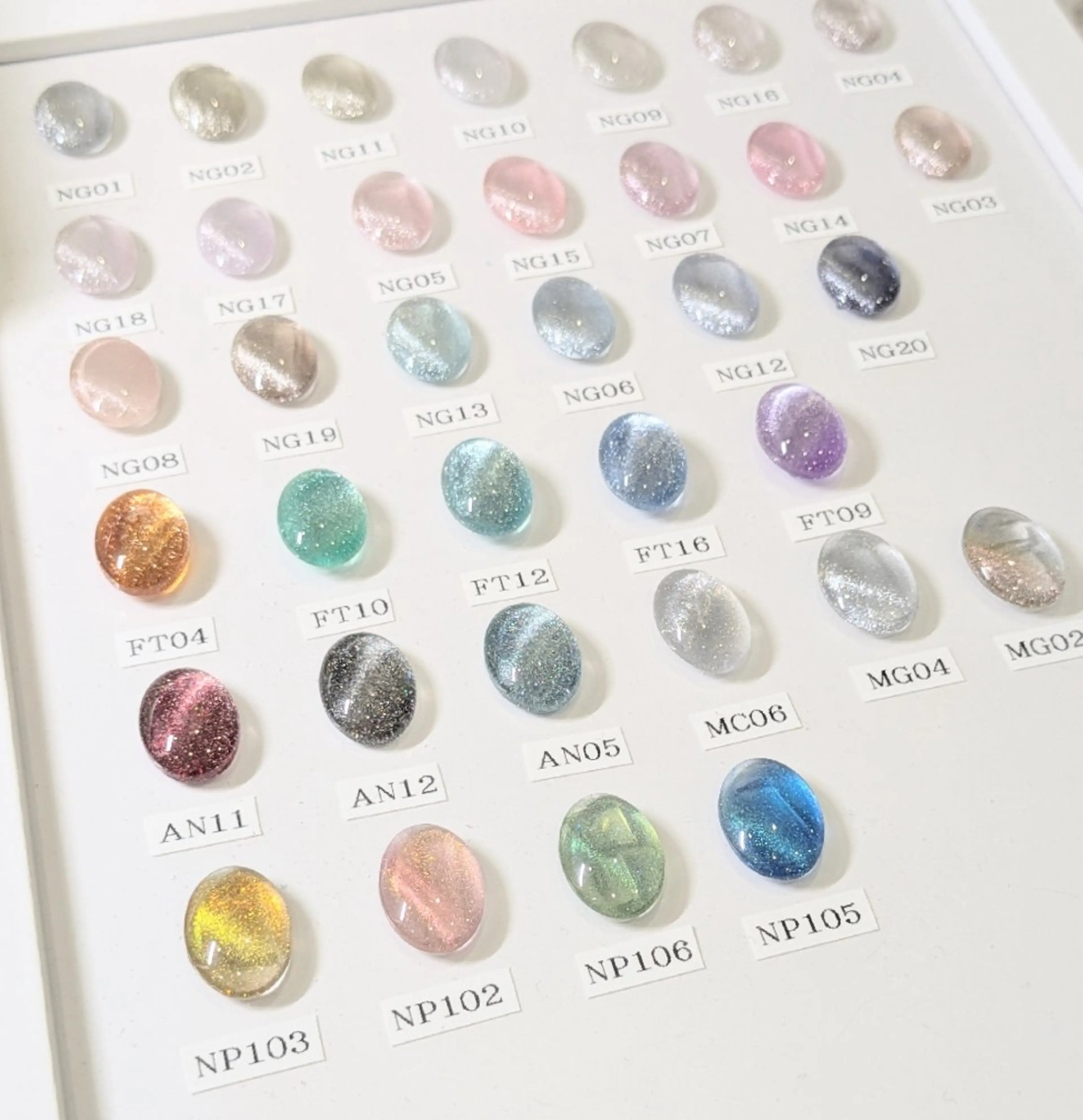 ネイル マグネットネイル Lily nail 船橋 yuki🍒のネイルデザイン