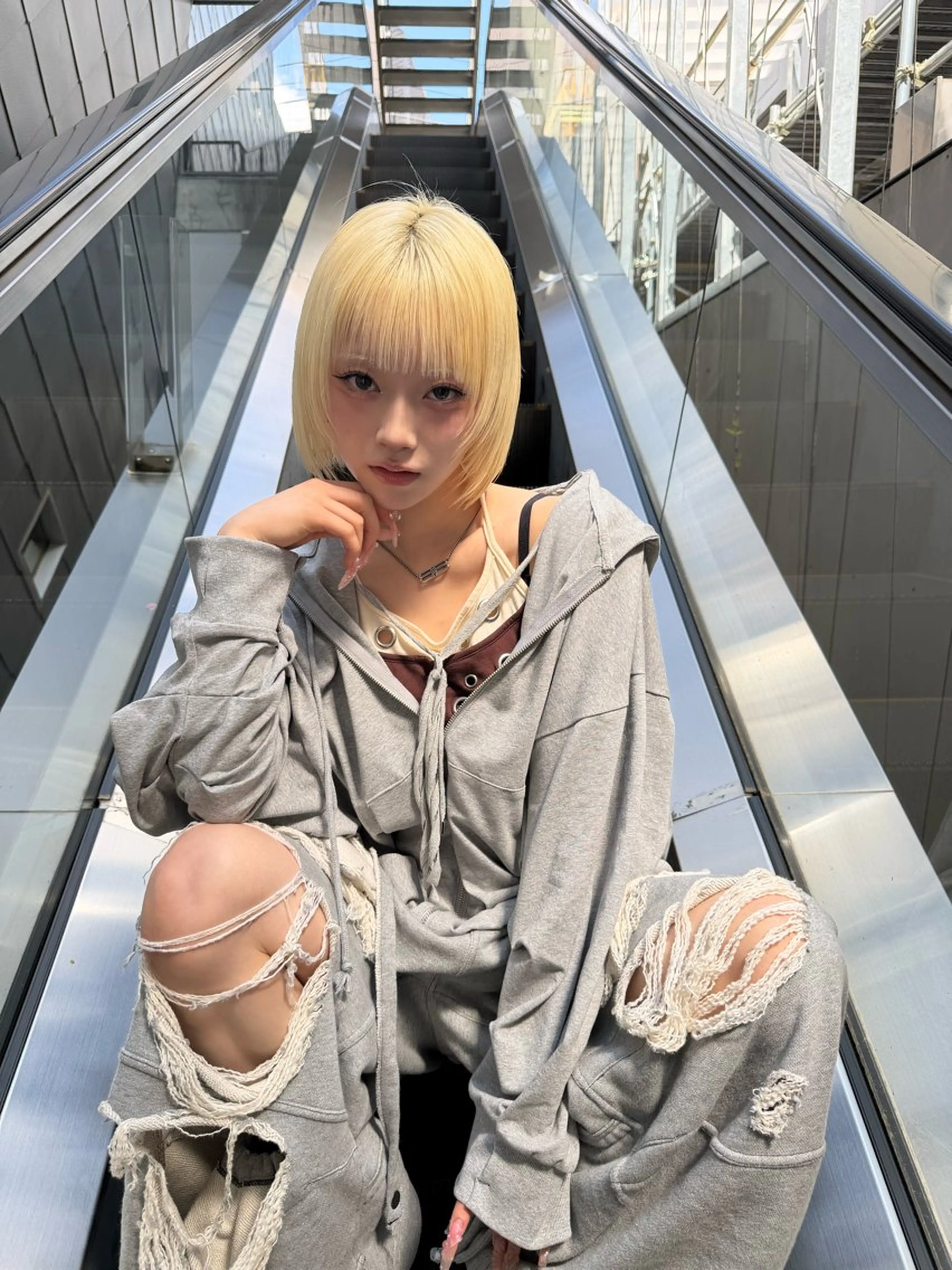 ショート カラー ブリーチ ブロンド ケアブリーチ 透明感カラー ダブルカラー カット ヘアカラー 💎透明感カラー特化 💎TAISEIのヘアスタイル