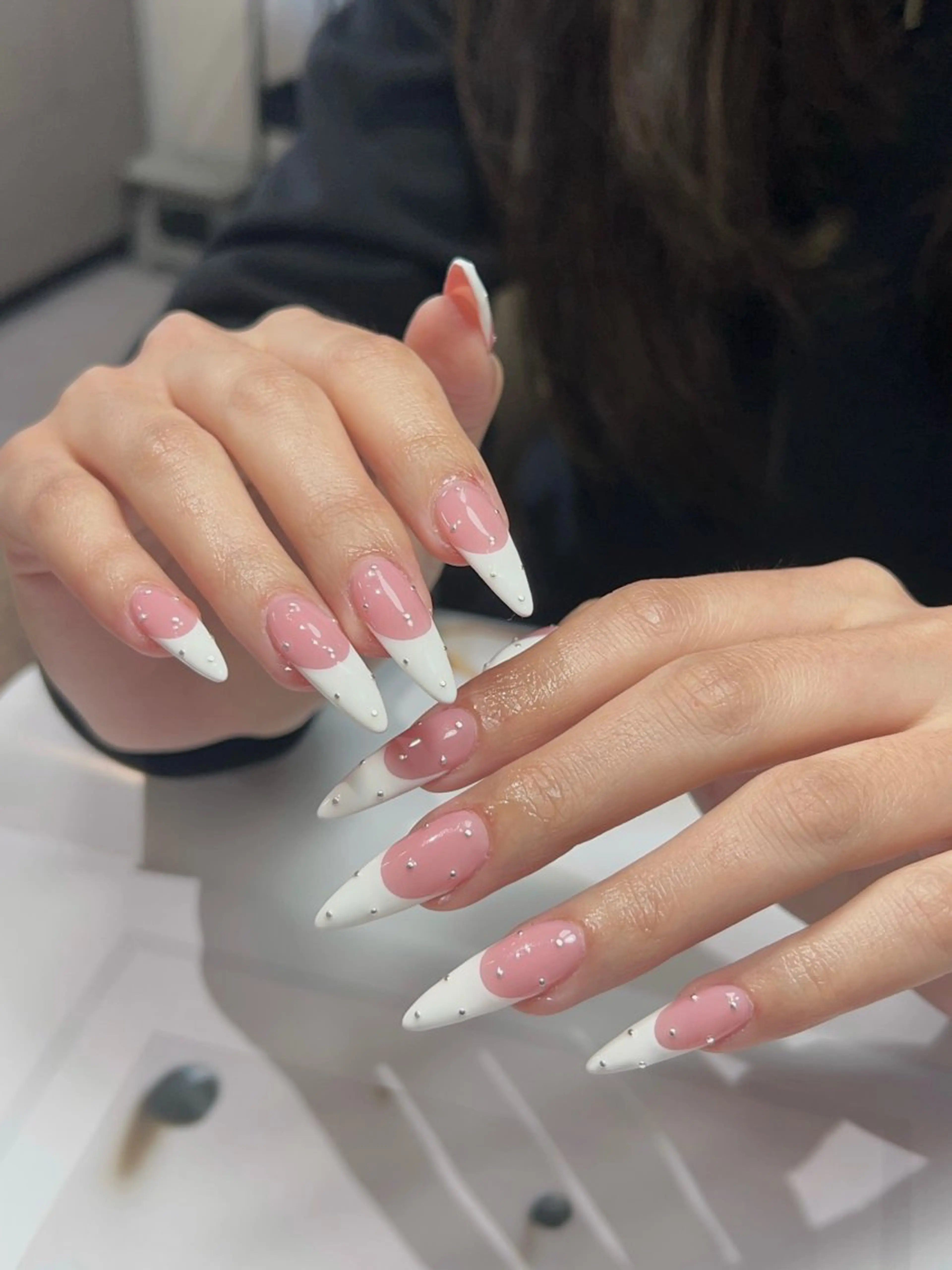 ネイル グラデーション ラメ(グリッター) マグネットネイル ミラーネイル ニュアンスネイル ハンドネイル Lumi de nailsのネイルデザイン
