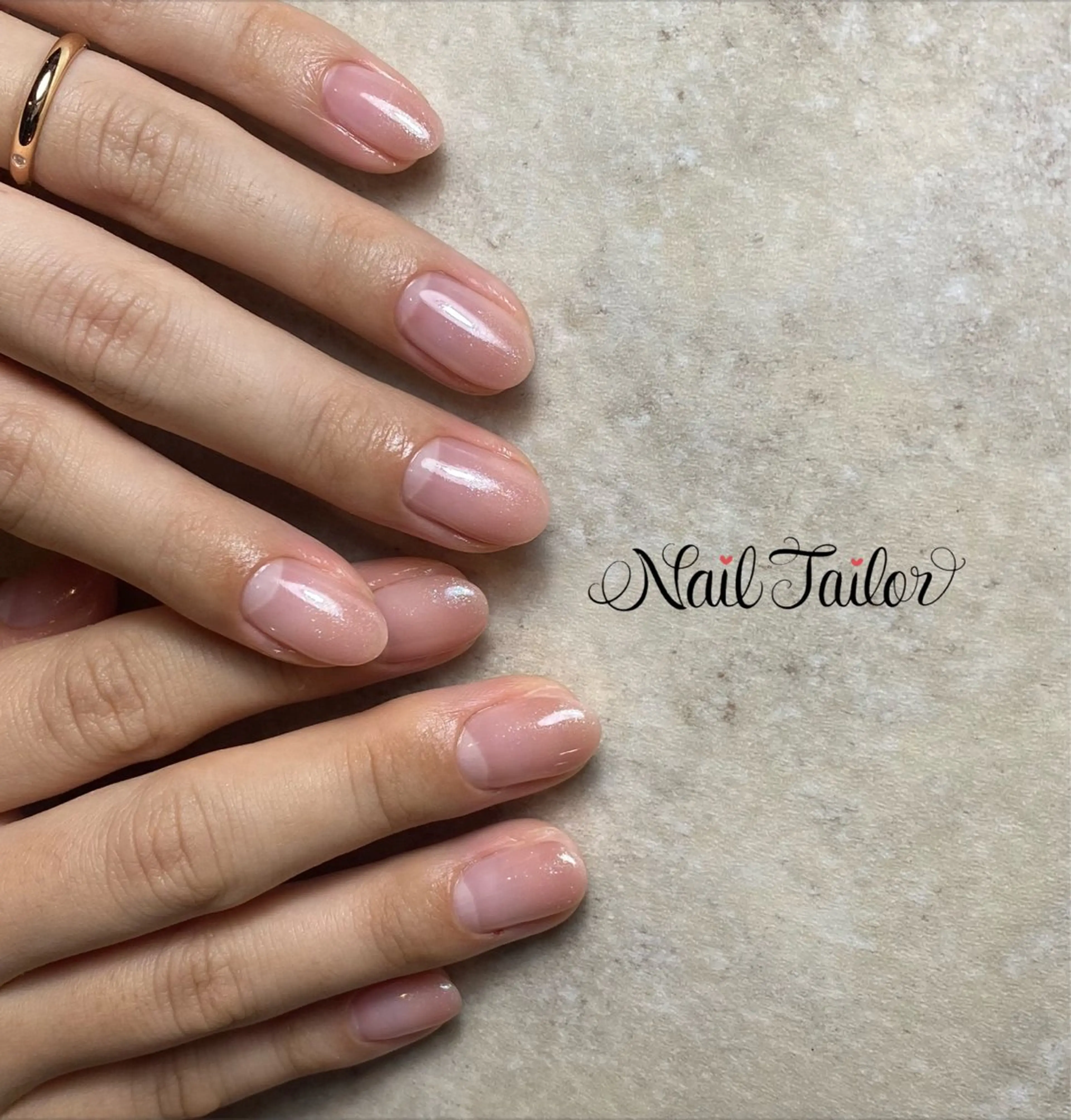 ネイル 長さ出し ジェルネイル グラデーション ラメ(グリッター) ラメグラデーション ハンドネイル NailTailor ネイルテイラーのネイルデザイン