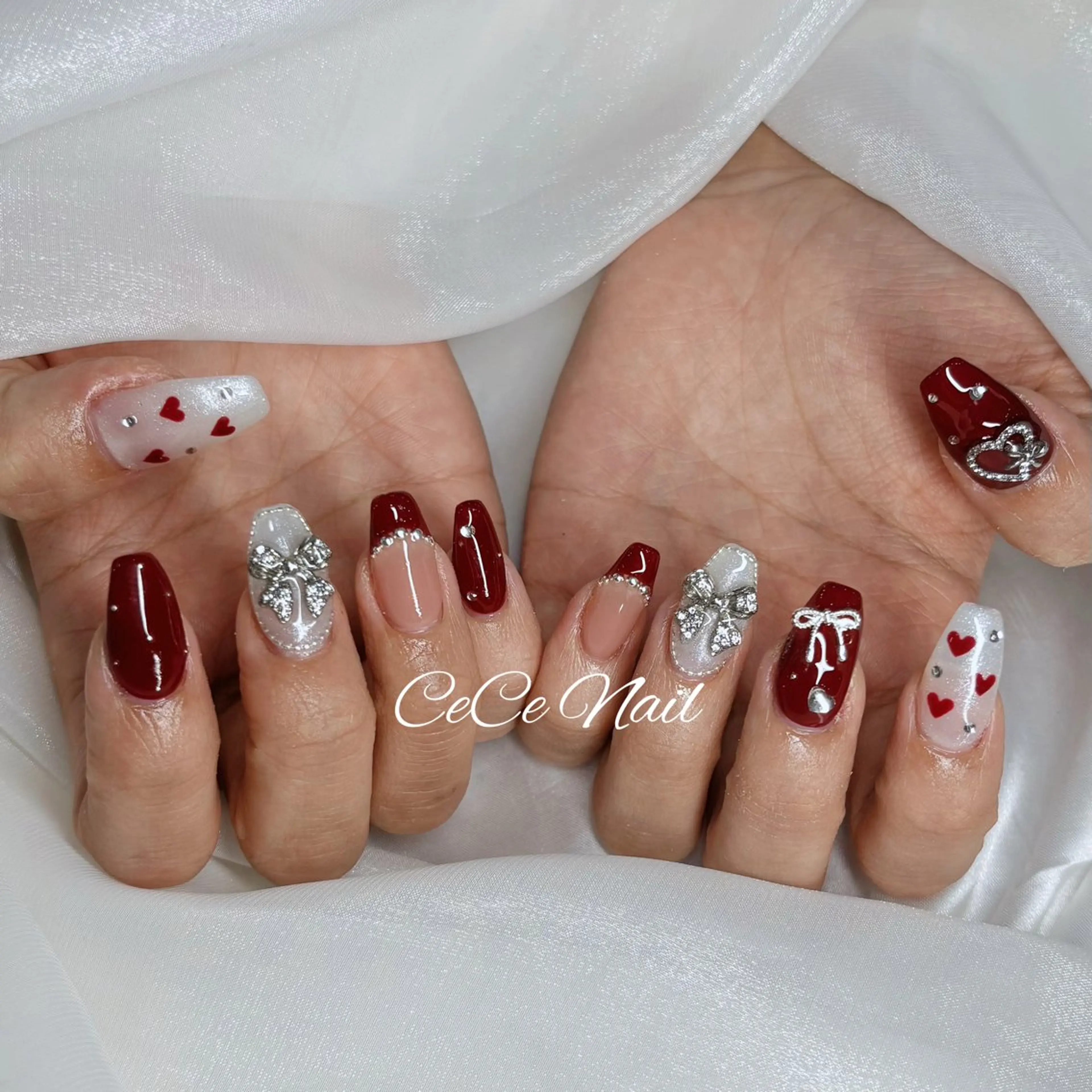 ネイル ハンドネイル CeCeGarden ✨️キラキラワンホンのネイルデザイン