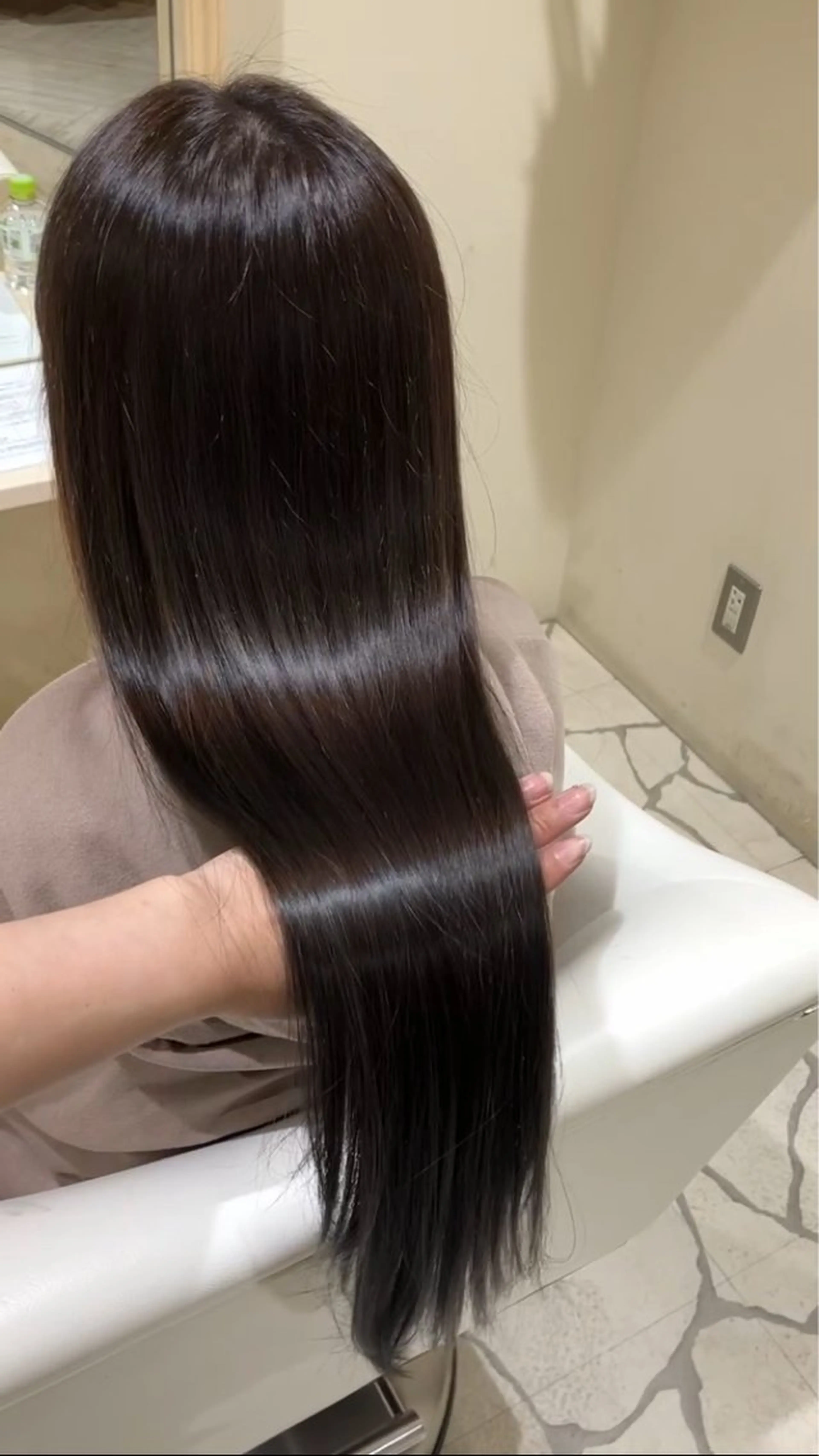 ロング カラー カット ヘアカラー トリートメント 久野 紗愛のヘアスタイル