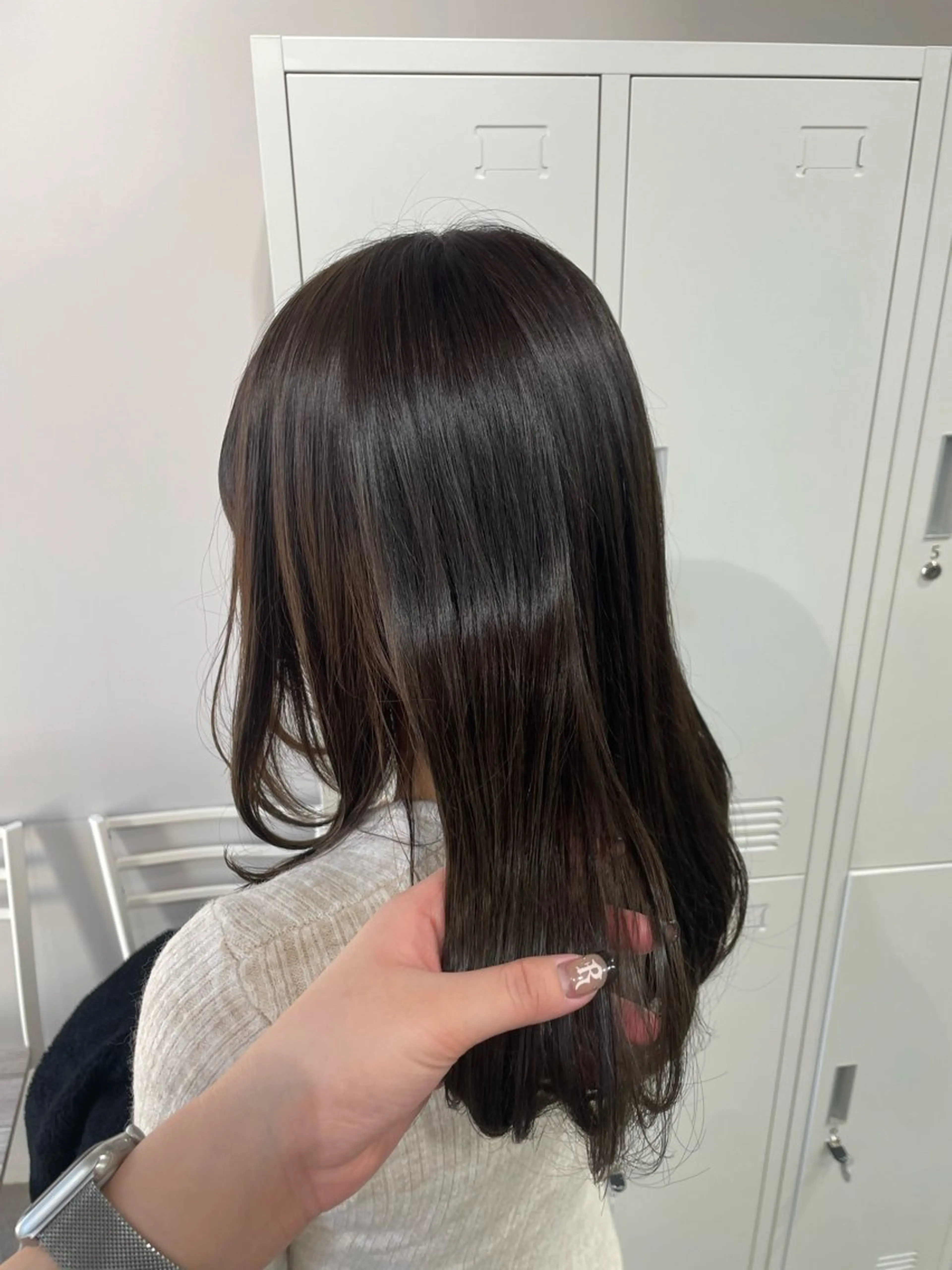 ミディアム カラー カット ヘアカラー トリートメント REINA ISHIDOのヘアスタイル