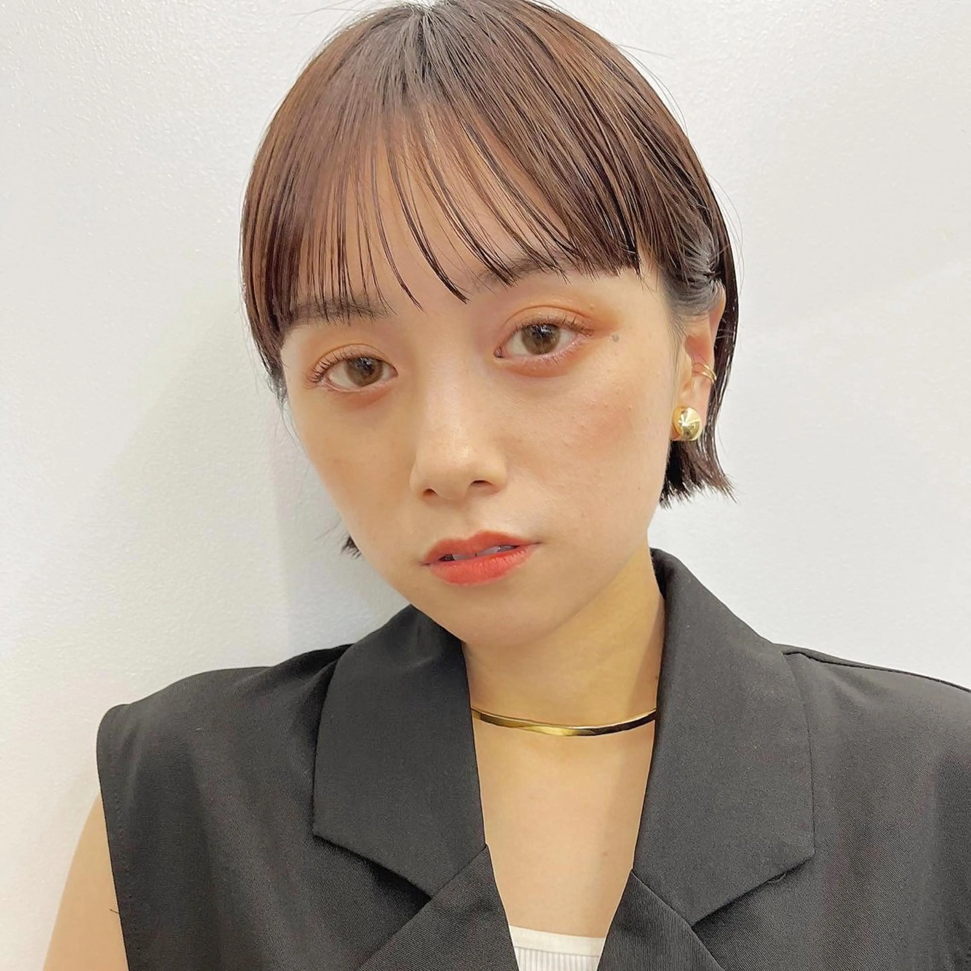 ショート カラー ヘアアレンジ 透明感カラー グレージュ 🌱ボブ/レイヤー/ ベージュ/あやみ✨のヘアスタイル