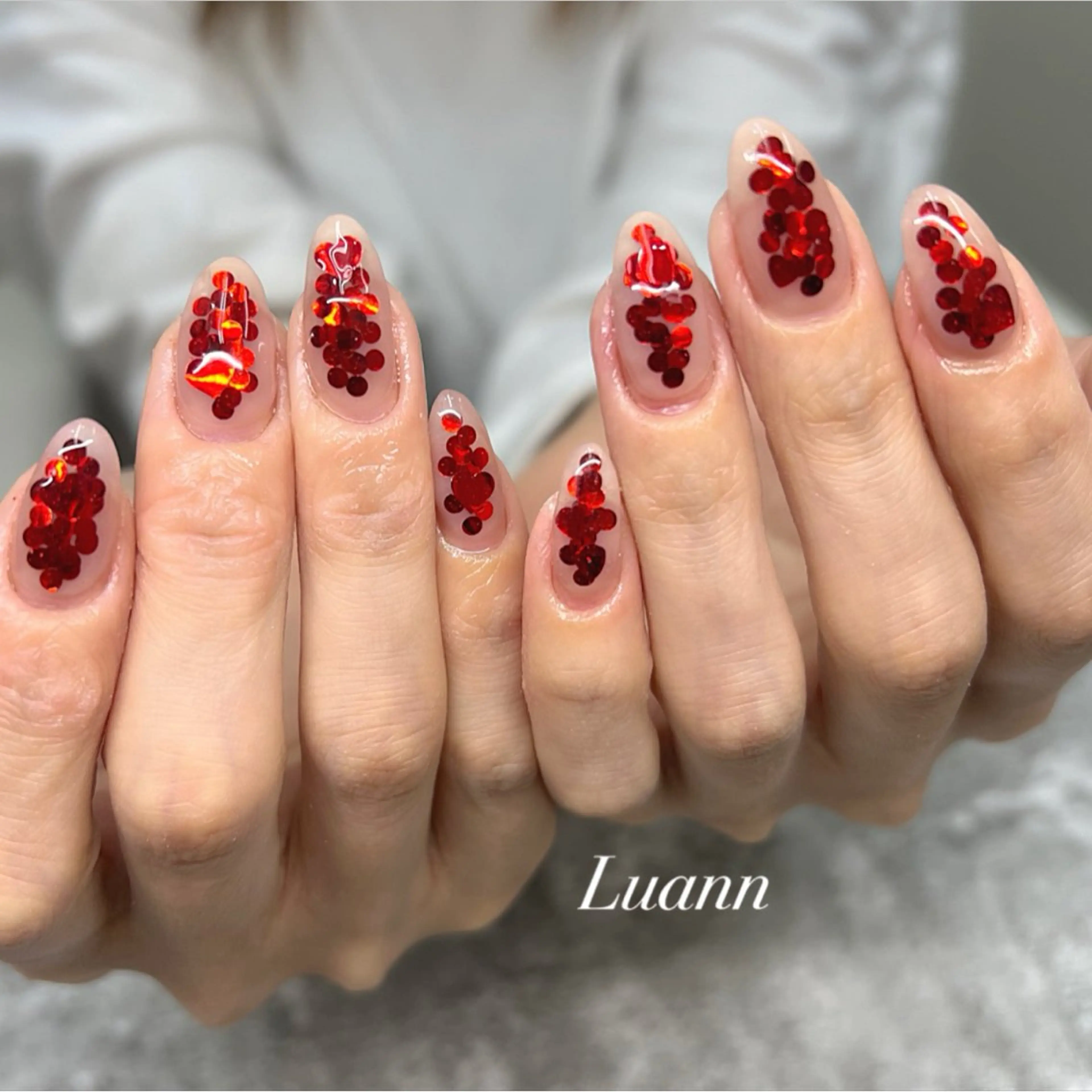 ネイル チークネイル キラキラネイル 韓国ネイル 赤色 Luann nail所属・Luann nail Sakiのネイルデザイン