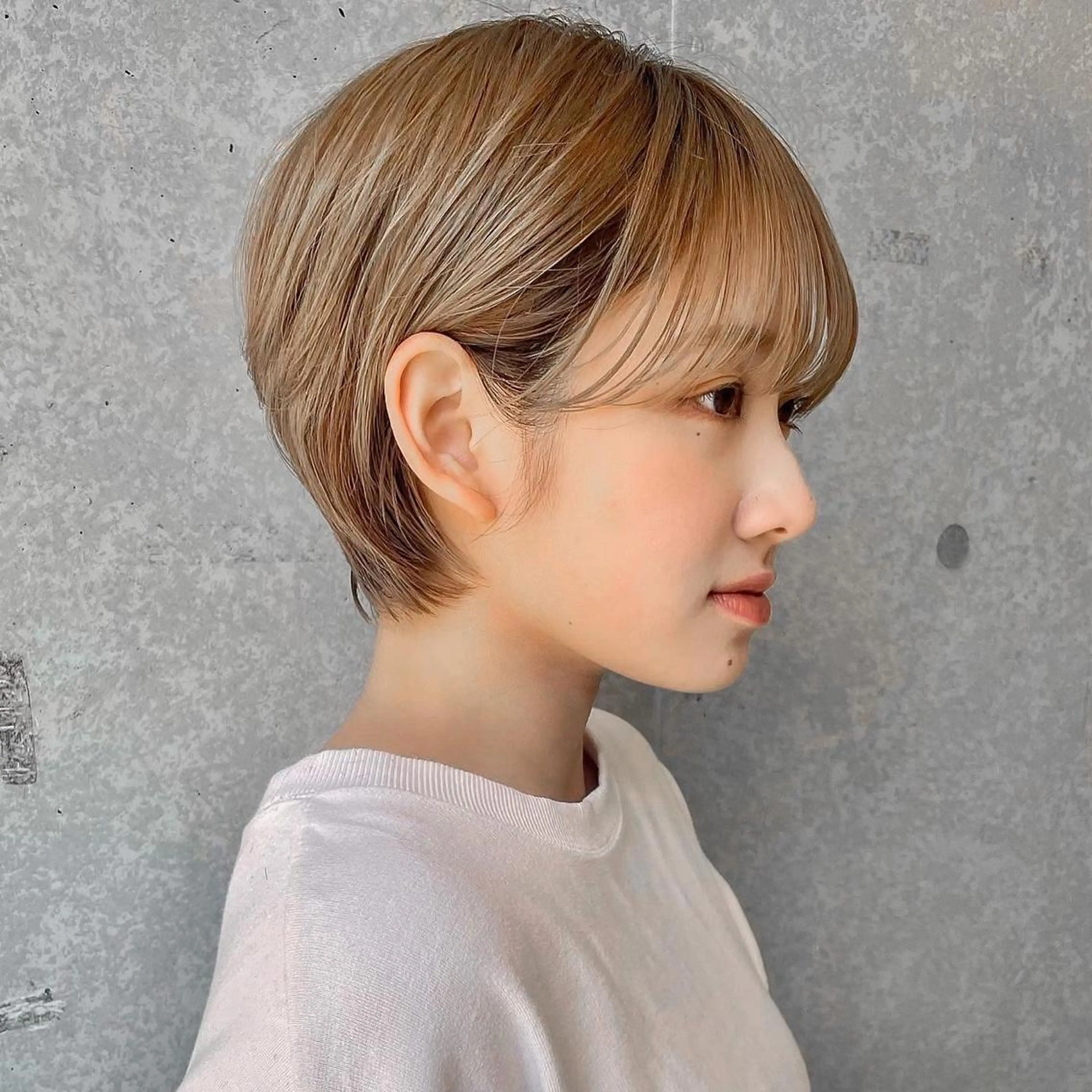 ショート 三鷹で1番ショート ボブをカットする新谷のヘアスタイル