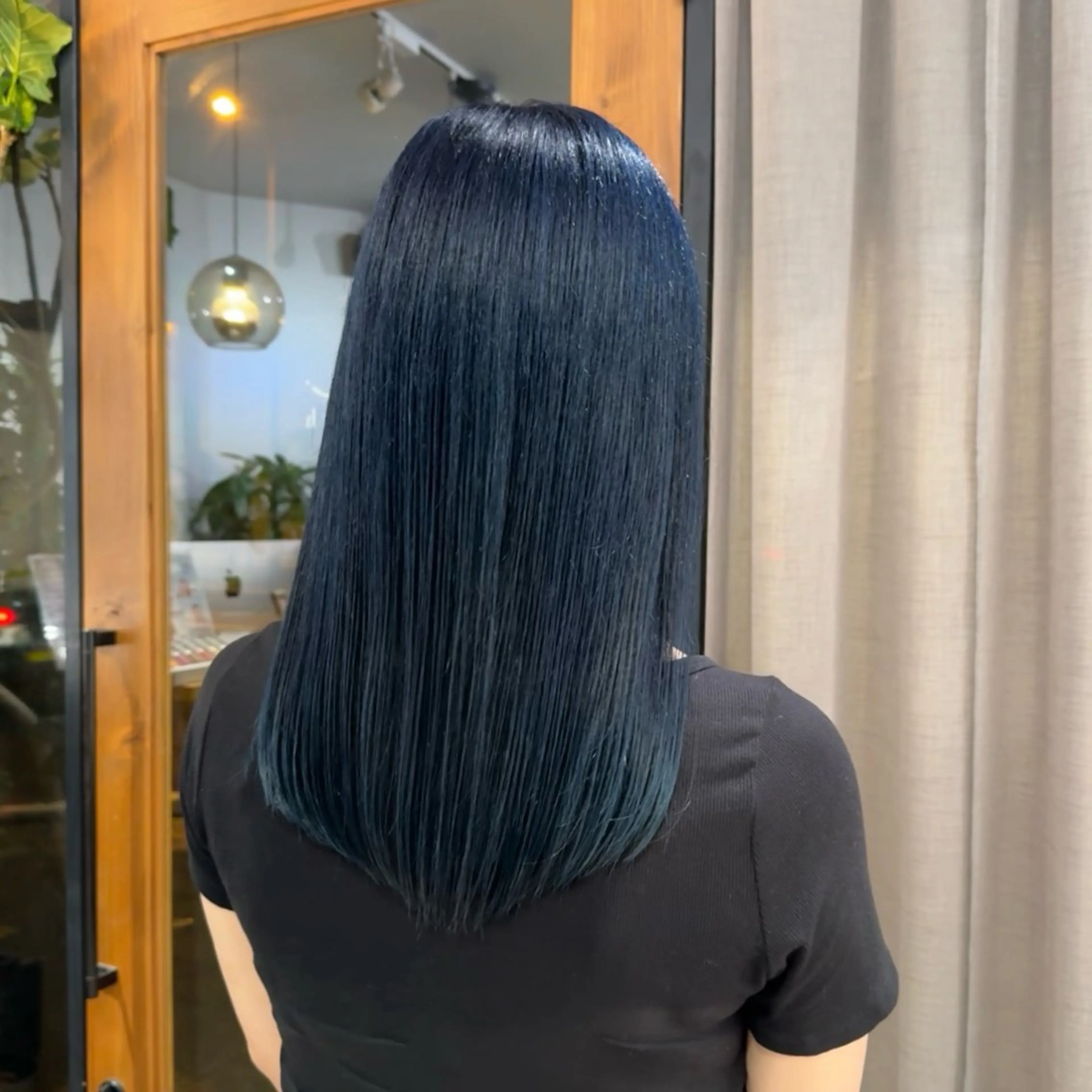 セミロング トリートメント 吉田 葉音のヘアスタイル