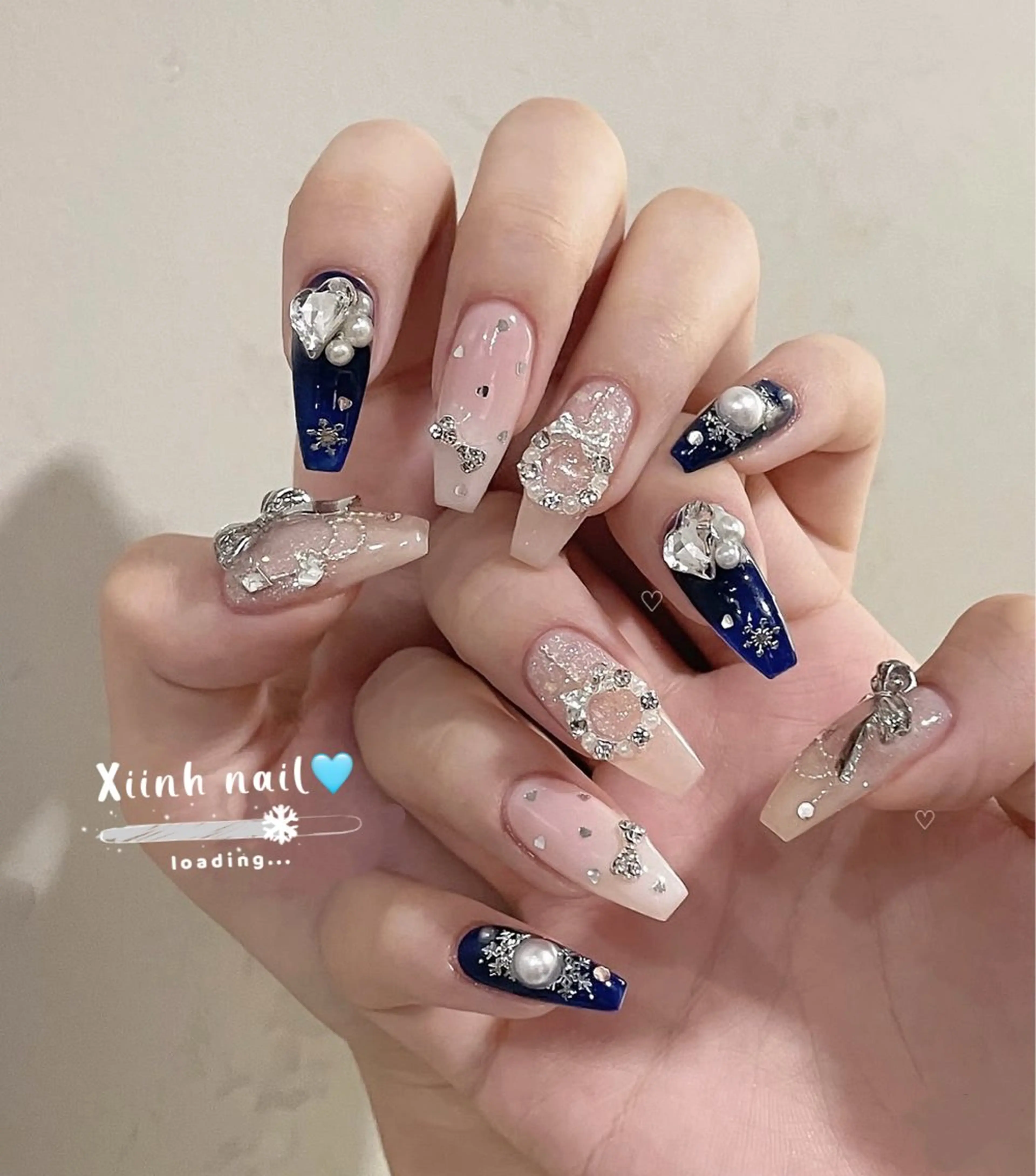 ネイル ブラウン チークネイル 桜ネイル 長さ出し フットネイル ハンドネイル XIINH NAIL SALONのネイルデザイン