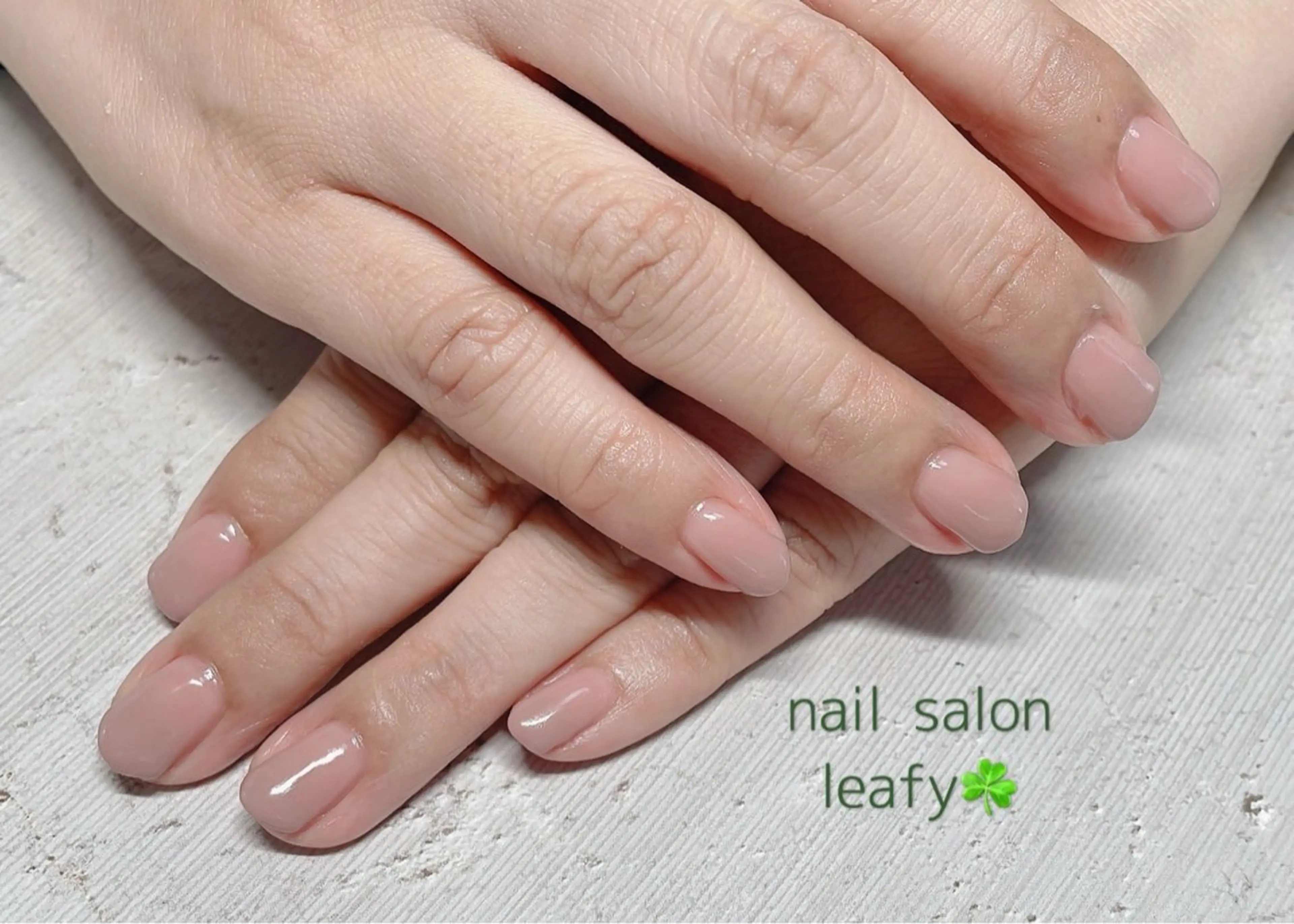 ネイル グラデーション ネイルサロン leafyのネイルデザイン