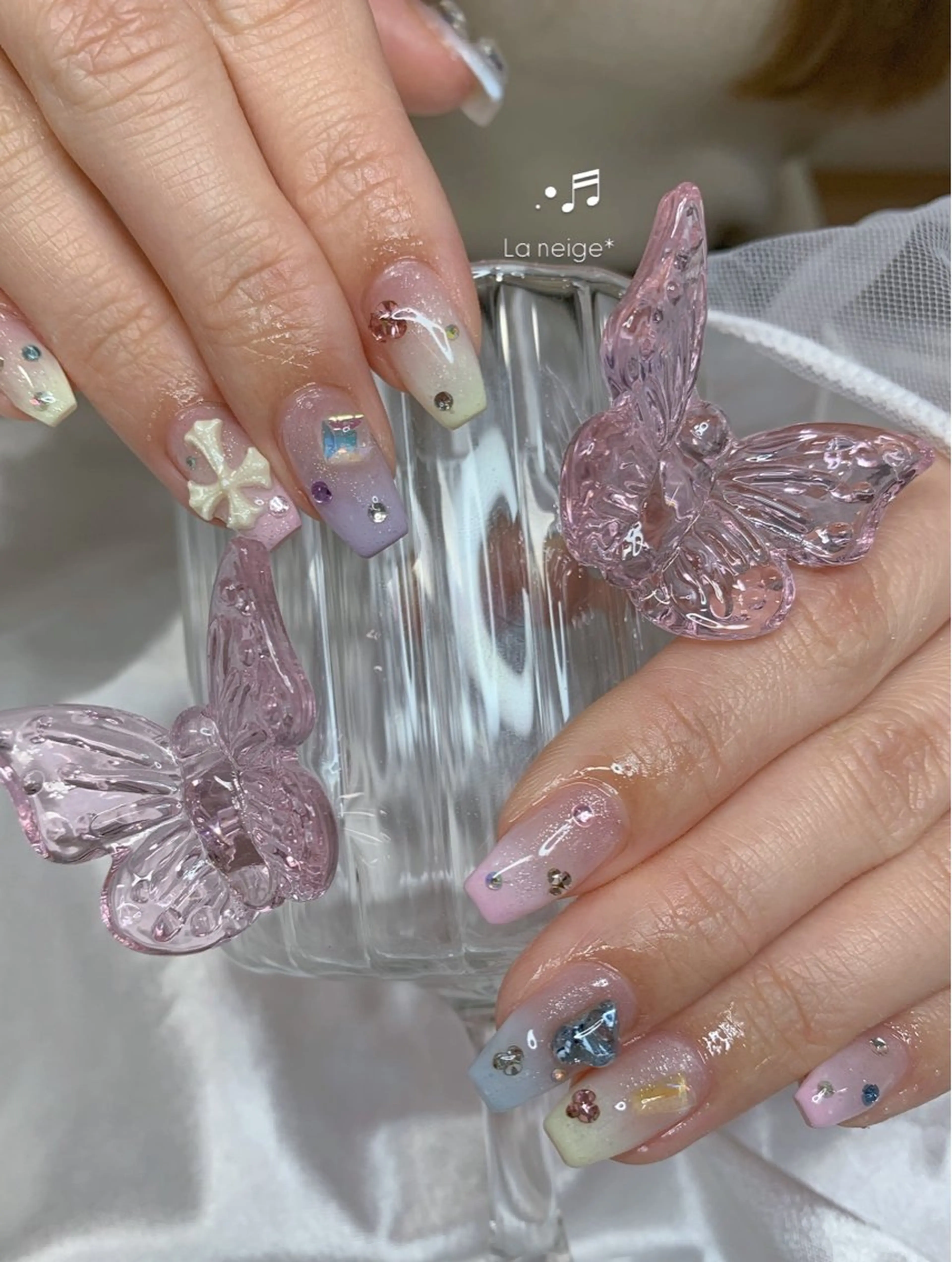 ネイル ハンドネイル La neige* yuki 🐩🌙のネイルデザイン
