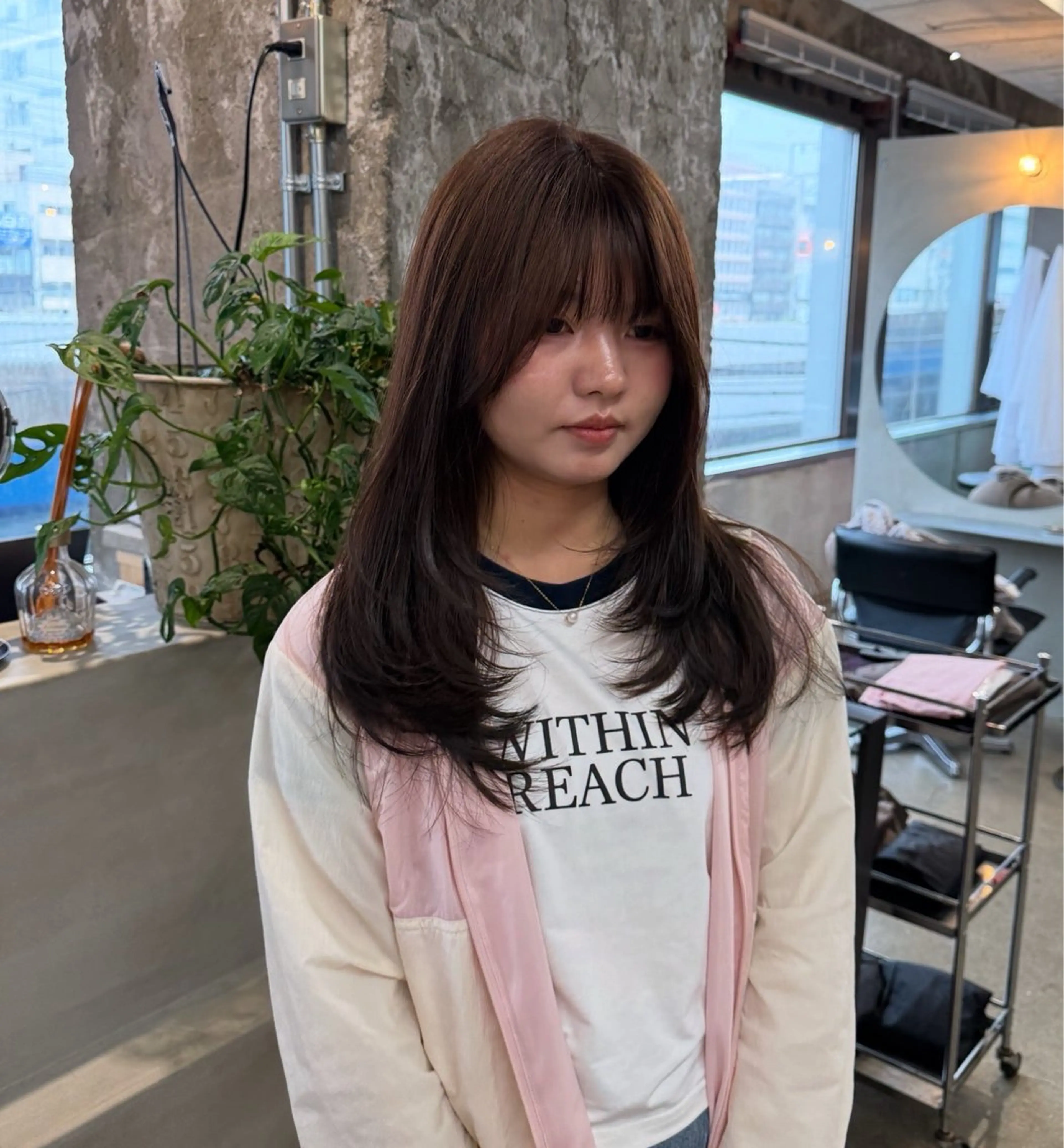 セミロング 髪質改善 レイヤーカット 縮毛矯正 髪質改善/縮毛矯正/ 超高濃度水素ケアのヘアスタイル