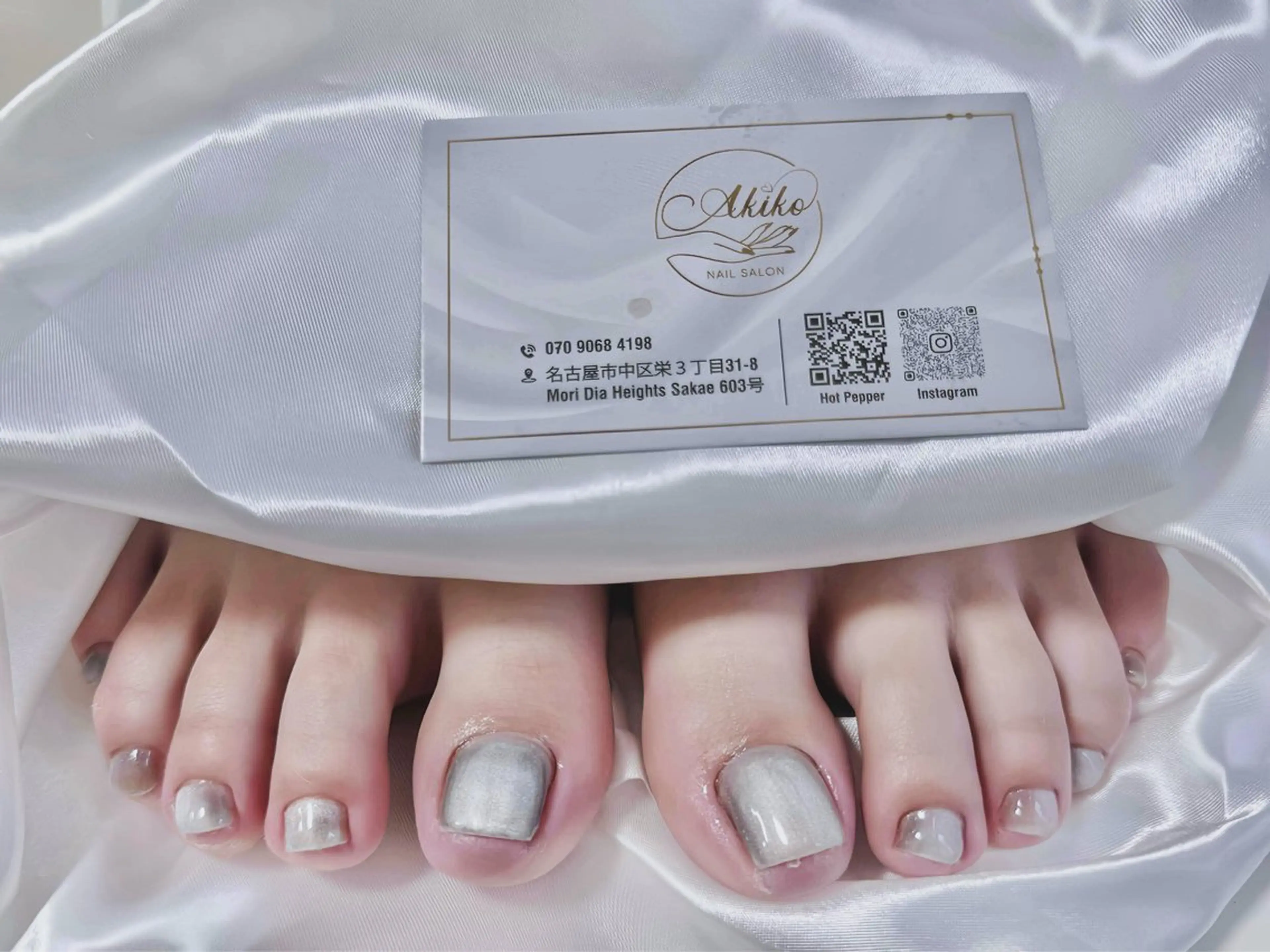 ネイル フットネイル ジェルネイル 韓国ネイル マグネットネイル 持ち込み フットネイル AKIKO ネイルサロンのネイルデザイン