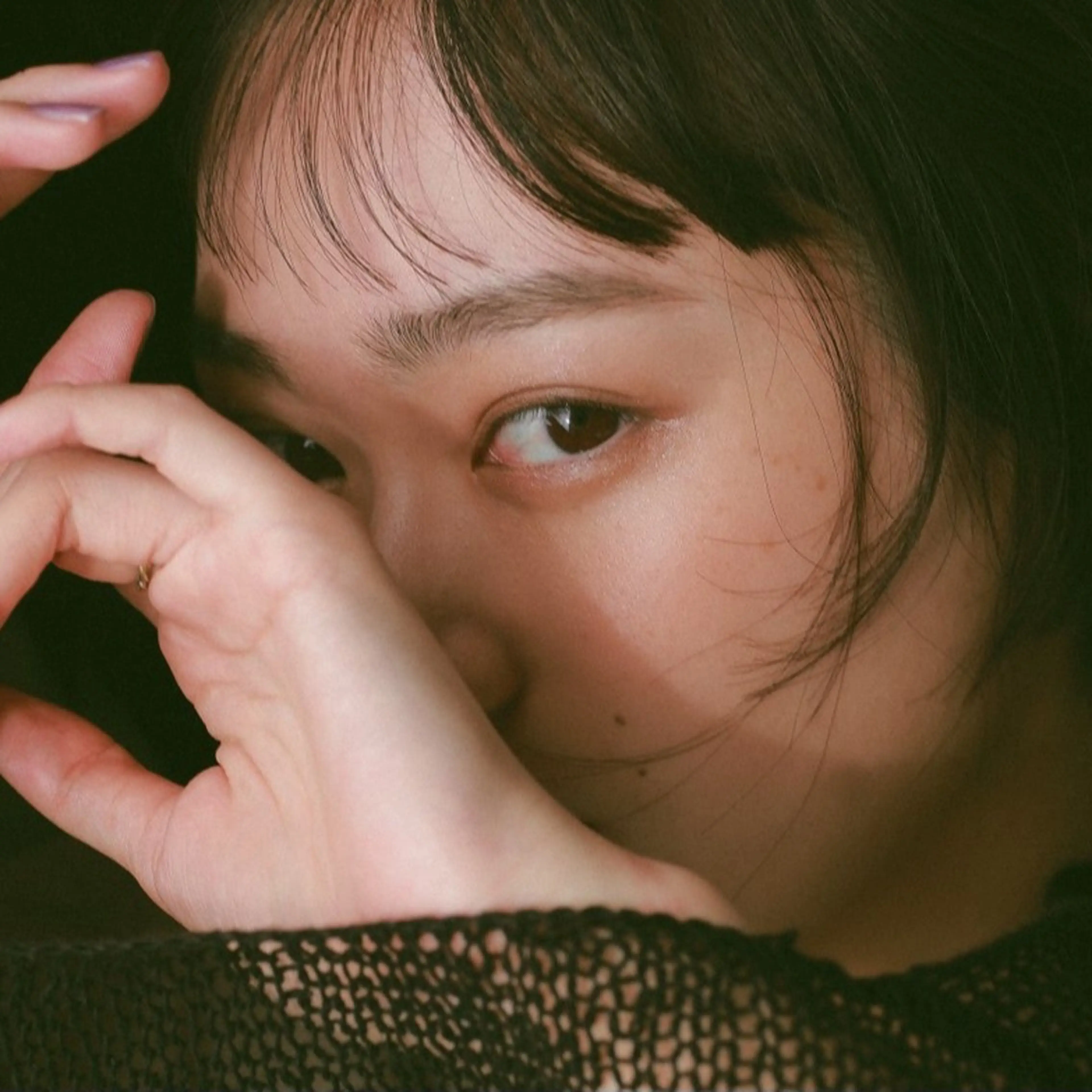 アイブロウ iplus まつげ、眉毛、耳つぼのマツエク・マツパデザイン