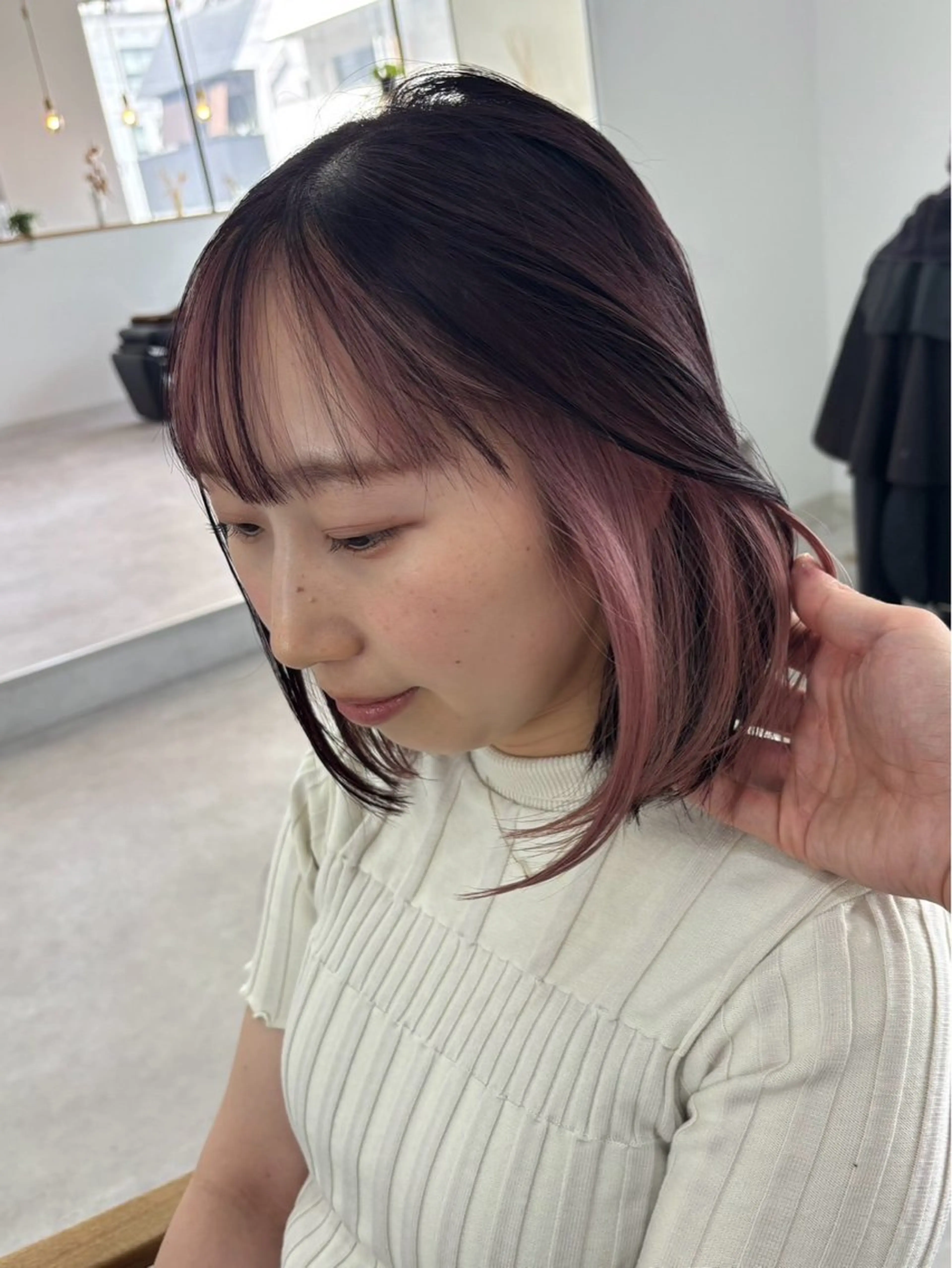 【ブリーチ込】🦋インナーカラー➕カットカラー➕TR🦋（※カット、ロング​〜​セミロング3センチ以上カット限定）の写真