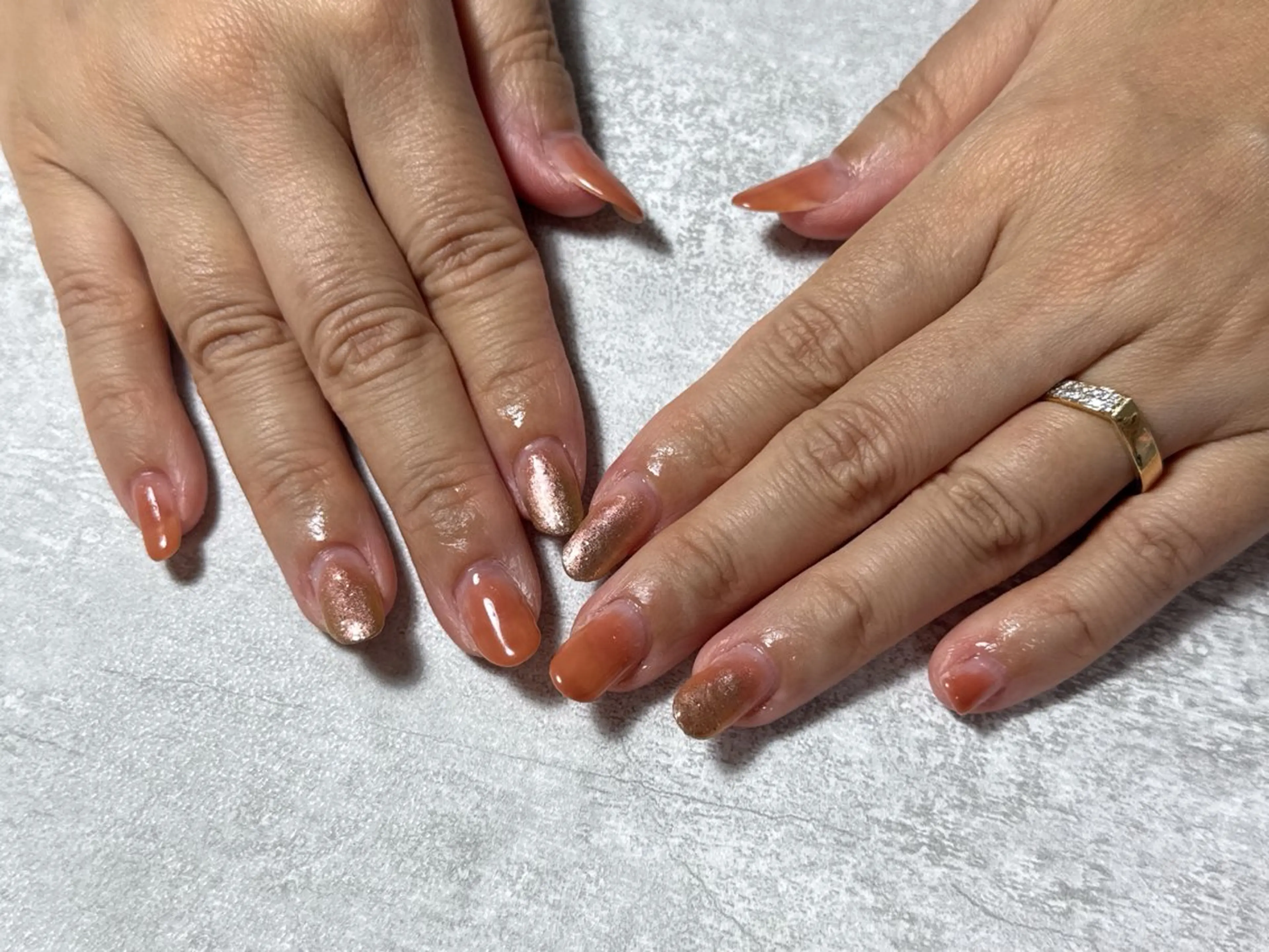 ネイル オーロラネイル フットネイル フレンチネイル ジェルネイル マグネットネイル ハンドネイル mogunail &blowのネイルデザイン