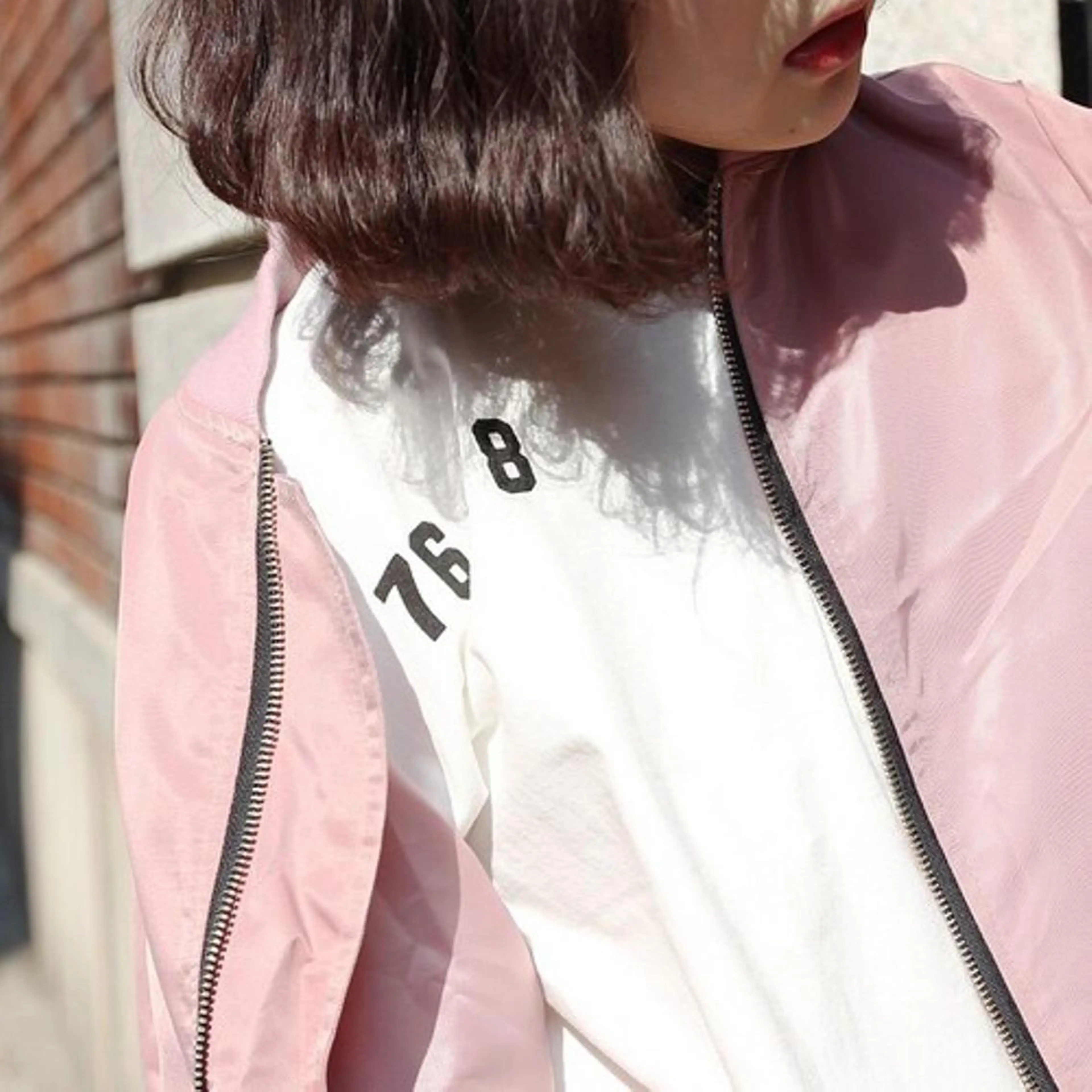 ミディアム カラー カット パーマ トリートメント ニシオカ タクヤのヘアスタイル