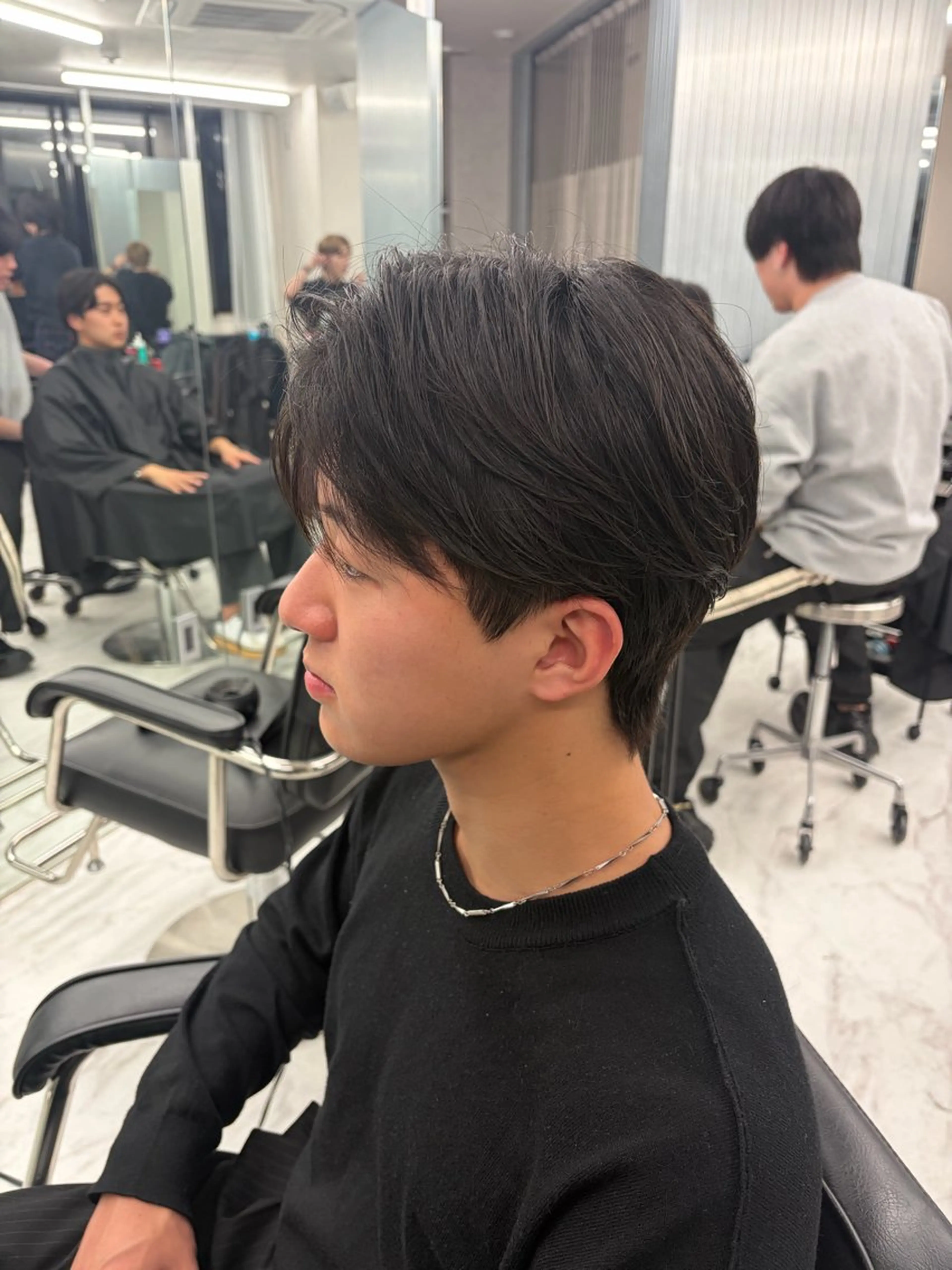 膨らみ解消♪メンズカット+ダウンパーマ(サイドのみ)<学割も人気>の写真