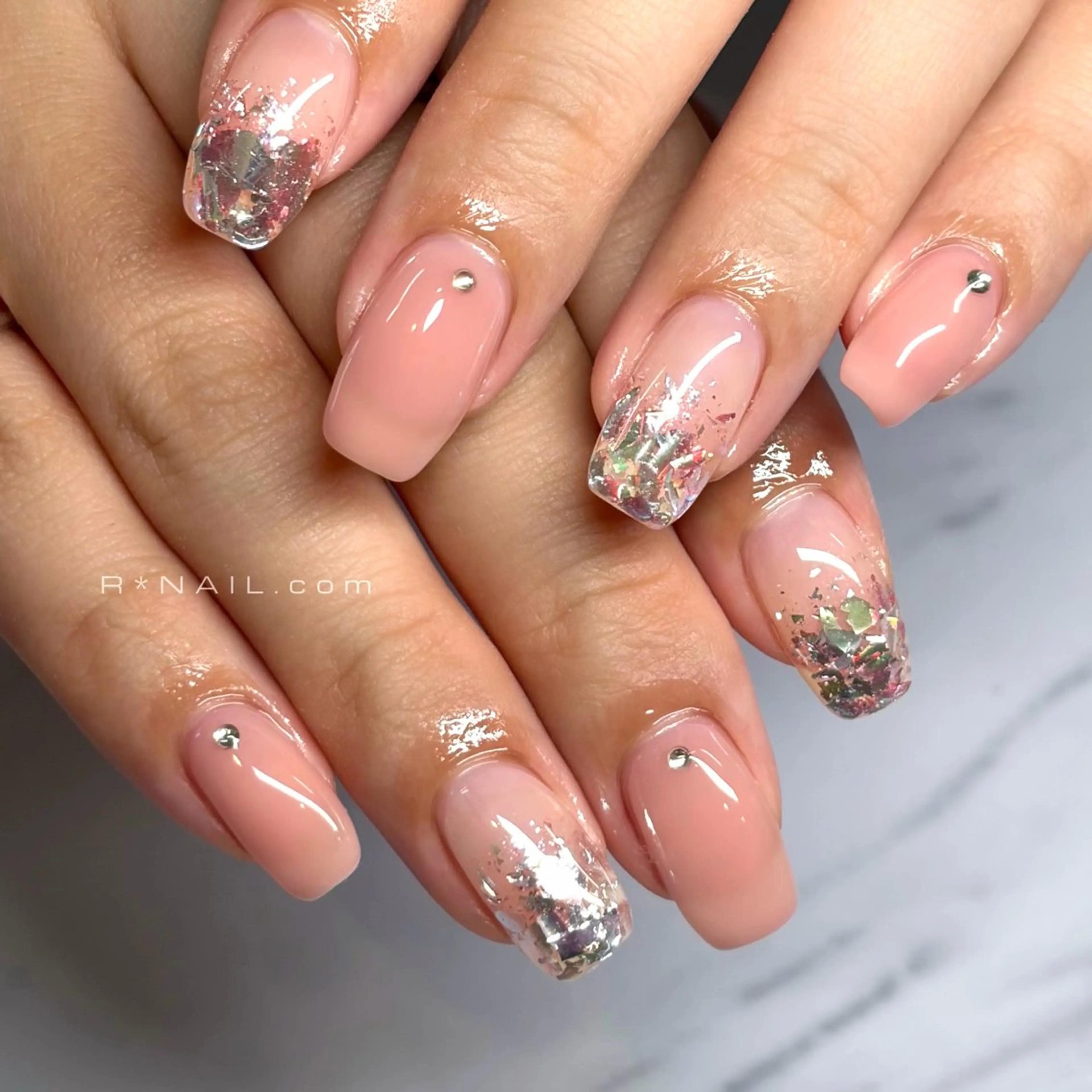 ネイル ハンドネイル Riona / R*NAIL.comのネイルデザイン