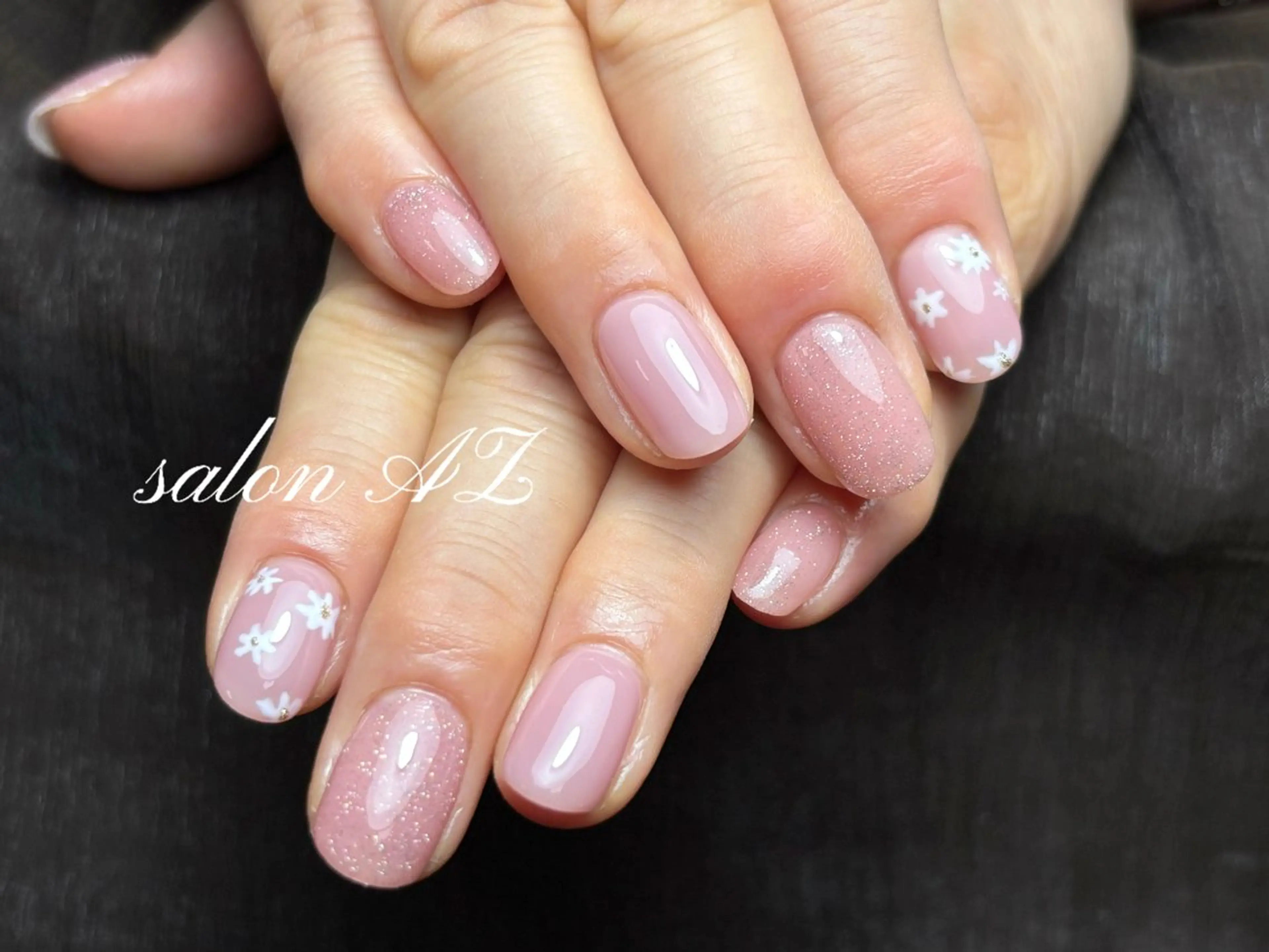 ネイル 桜ネイル 長さ出し フットネイル フレンチネイル ジェルネイル salon AZのネイルデザイン