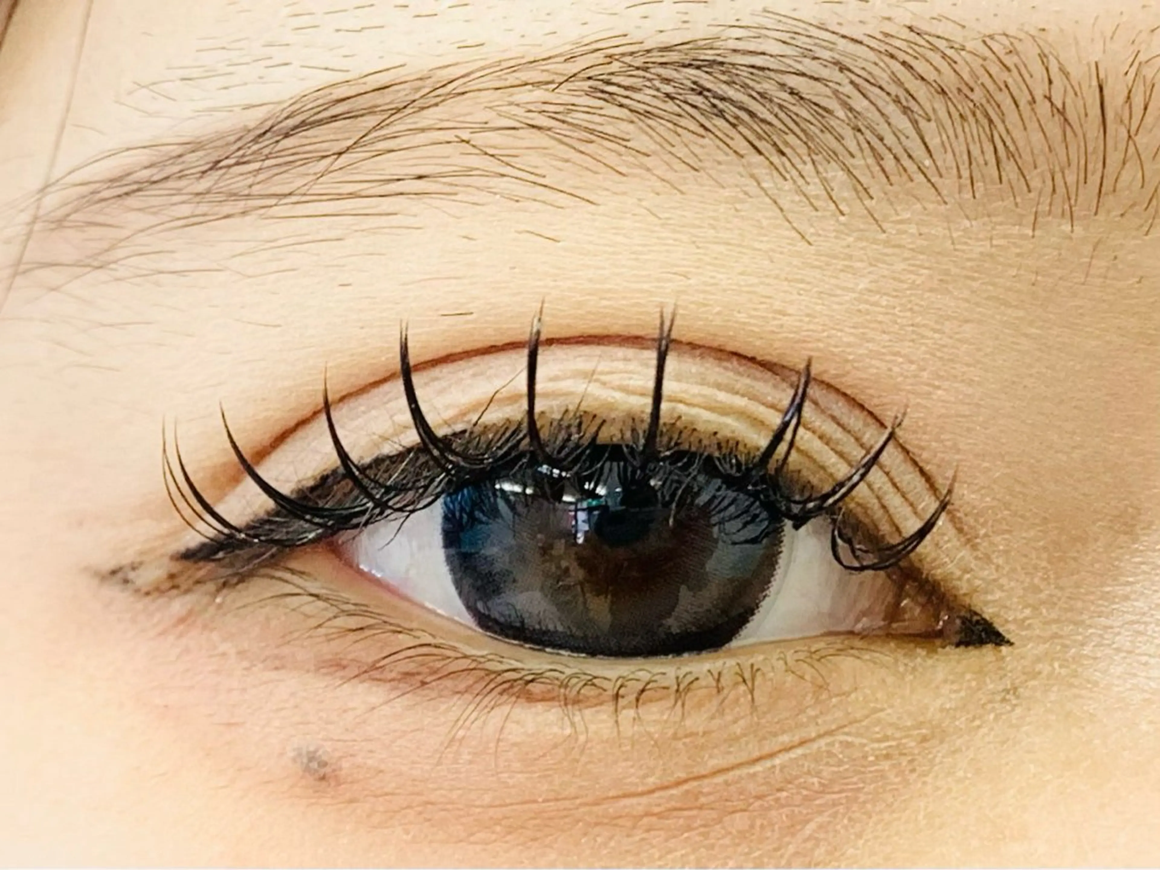 マツエク・マツパ 束感まつ毛 フラットラッシュ Rich to 松崎　麻衣子のマツエク・マツパデザイン