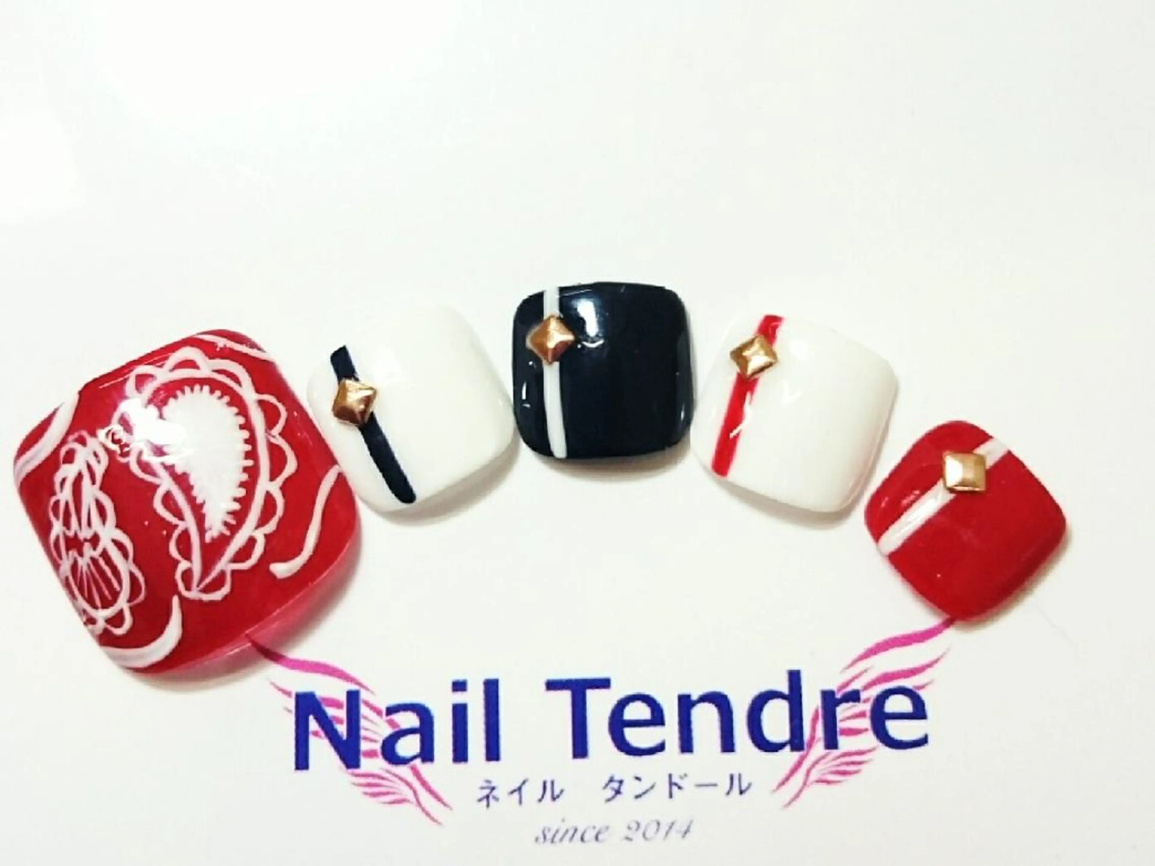 ネイル アートネイル ジェルネイル ソフトジェル ストーンネイル フットネイル Nail  Tendreのネイルデザイン