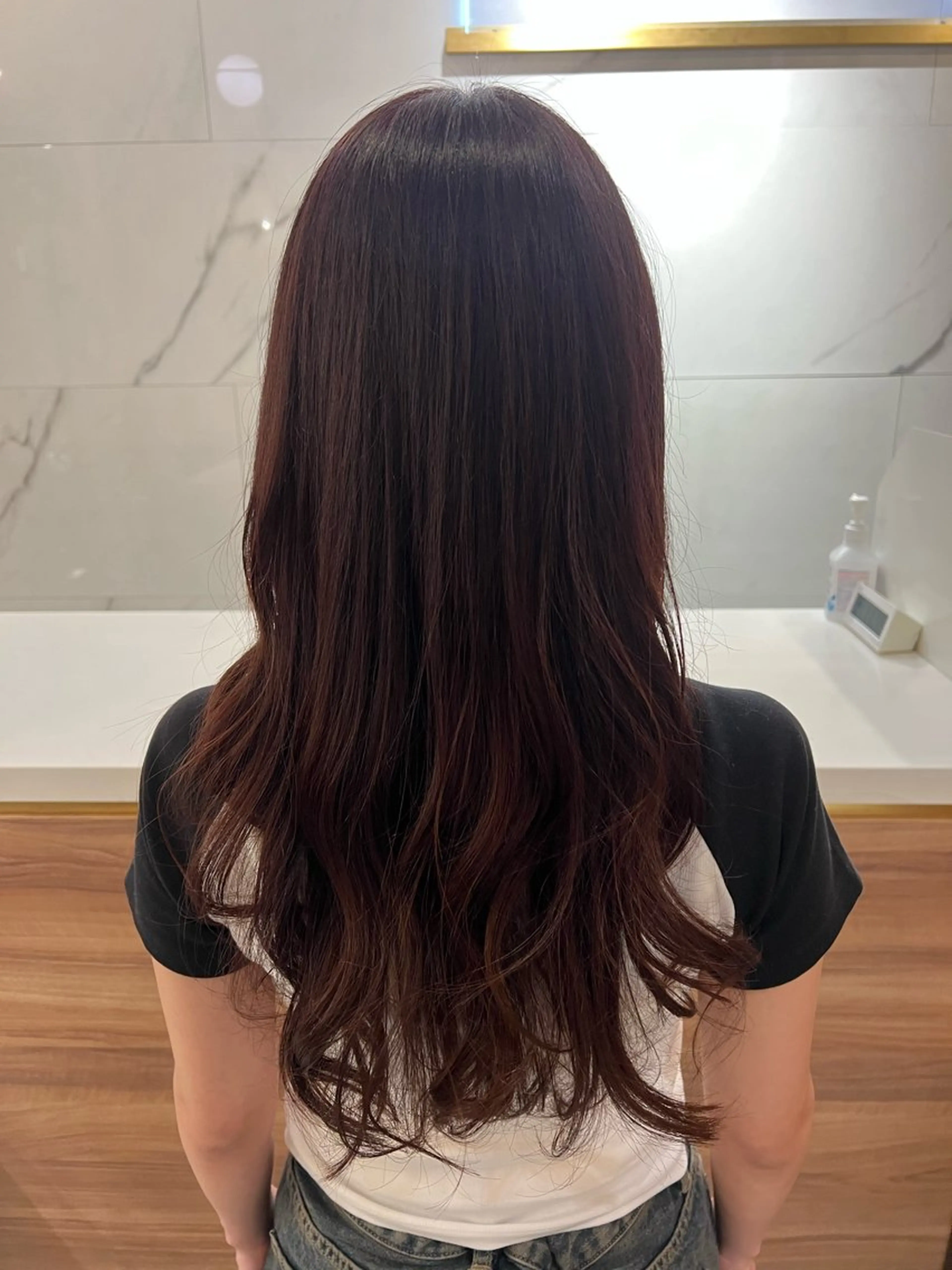 ロング レイヤーカット ロング 村中 逸紀のヘアスタイル