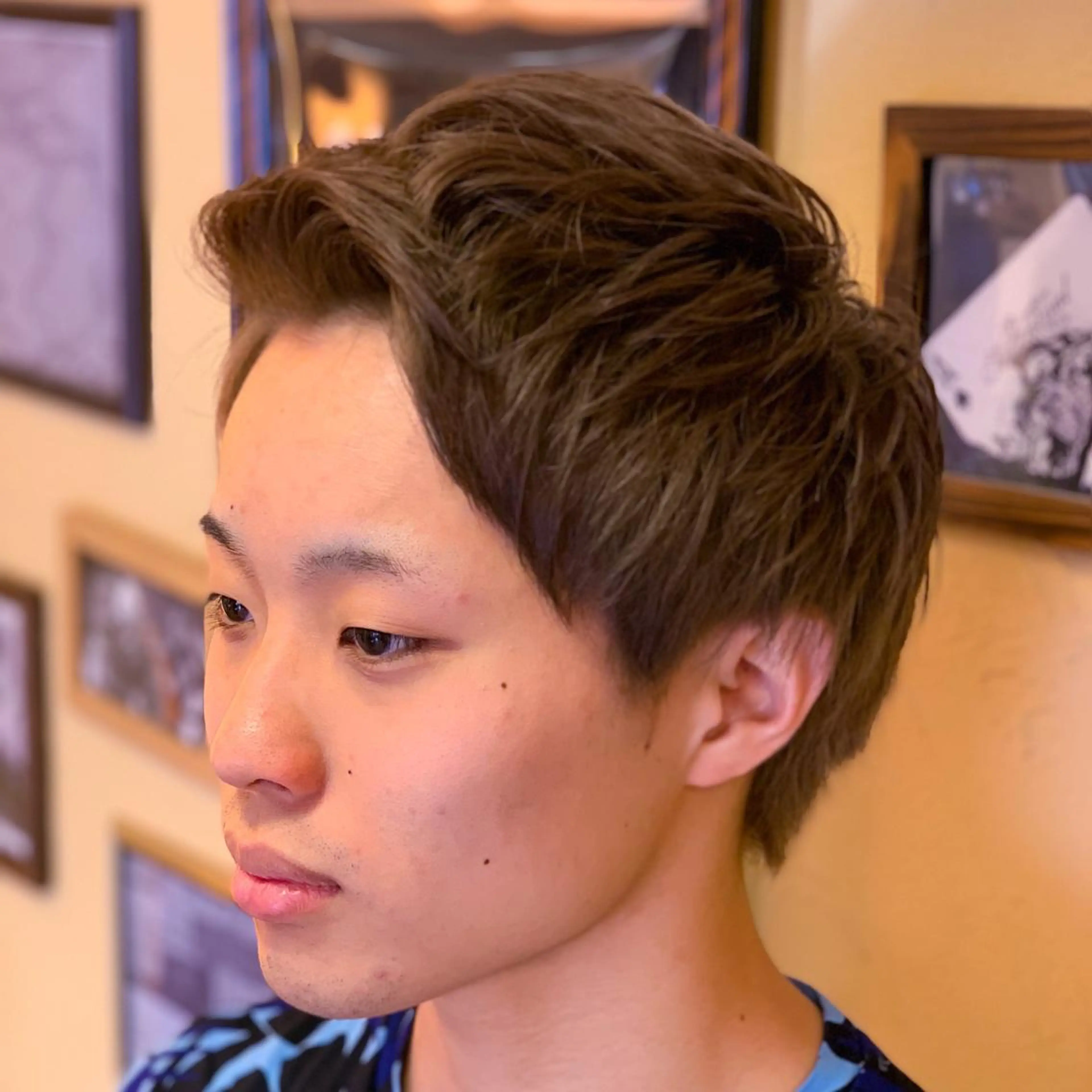 ショート カラー メンズ ベージュカラー 砂川 太成のヘアスタイル