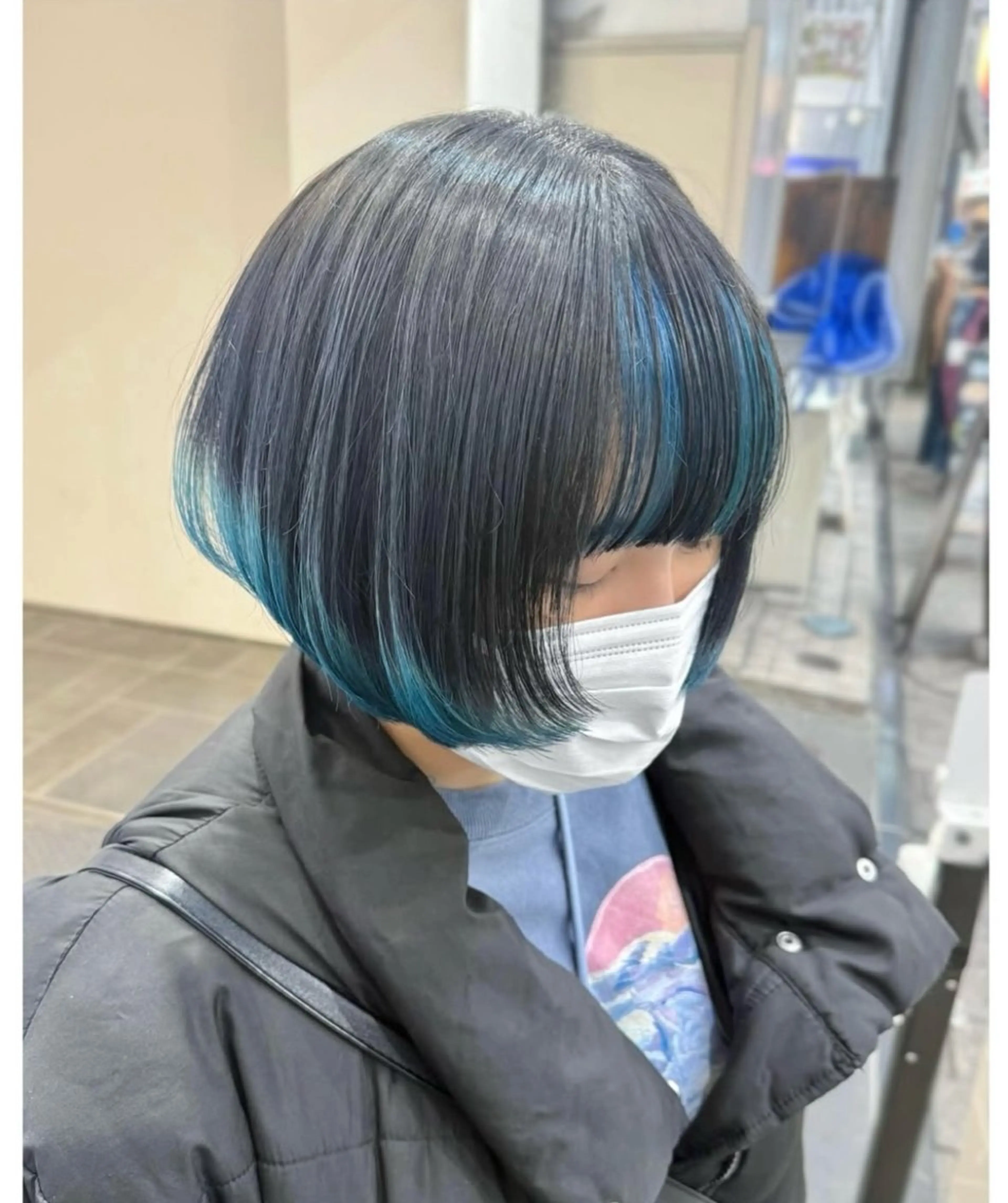 ショート カラー 黒髪 ブルーカラー ブルーブラック ヘアカラー TSUNO🦖 派手髪/オタク美容師のヘアスタイル