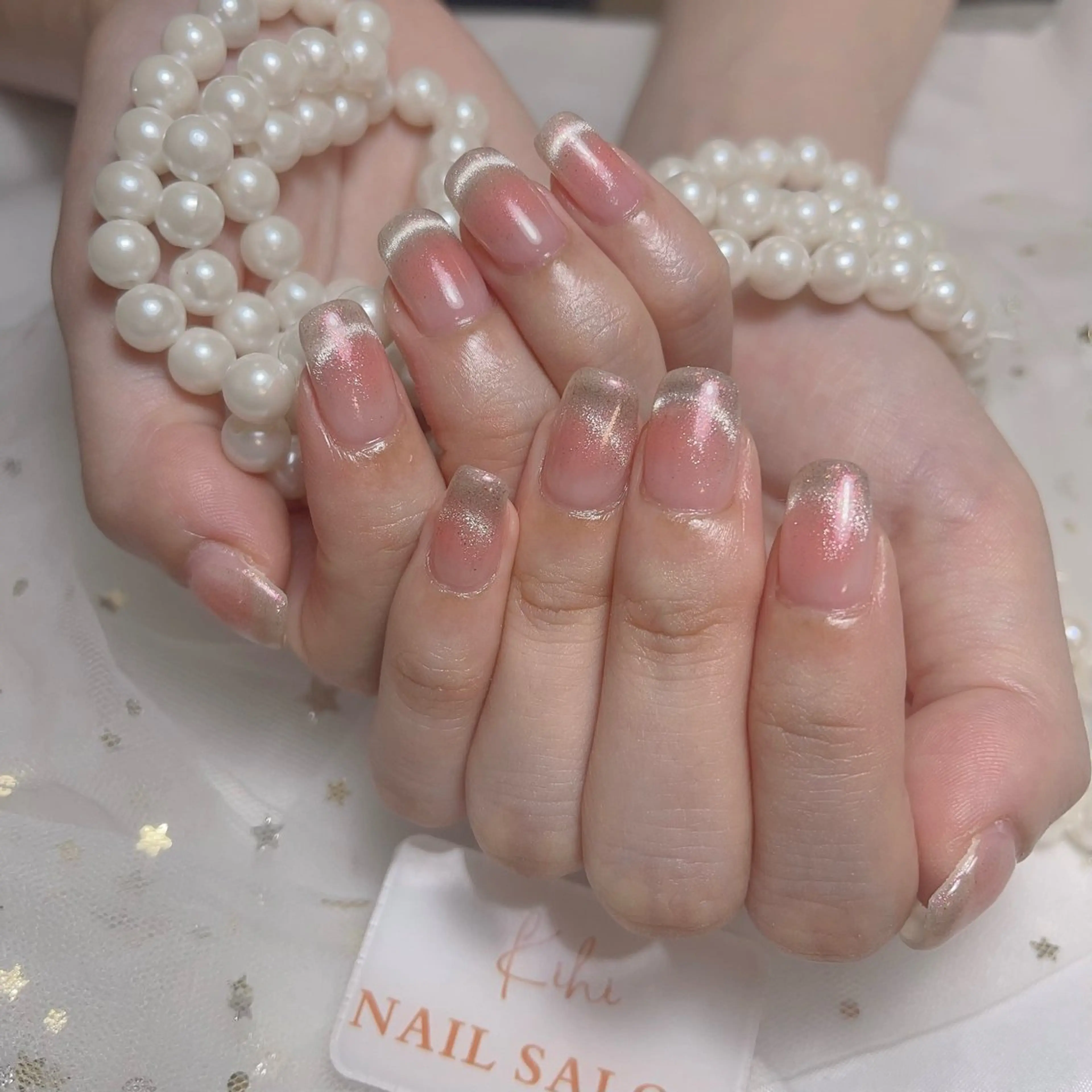 ネイル アートネイル フレンチネイル ジェルネイル グラデーション 韓国ネイル ハンドネイル ハンドケア さくら💮💮 【オフ無料】のネイルデザイン