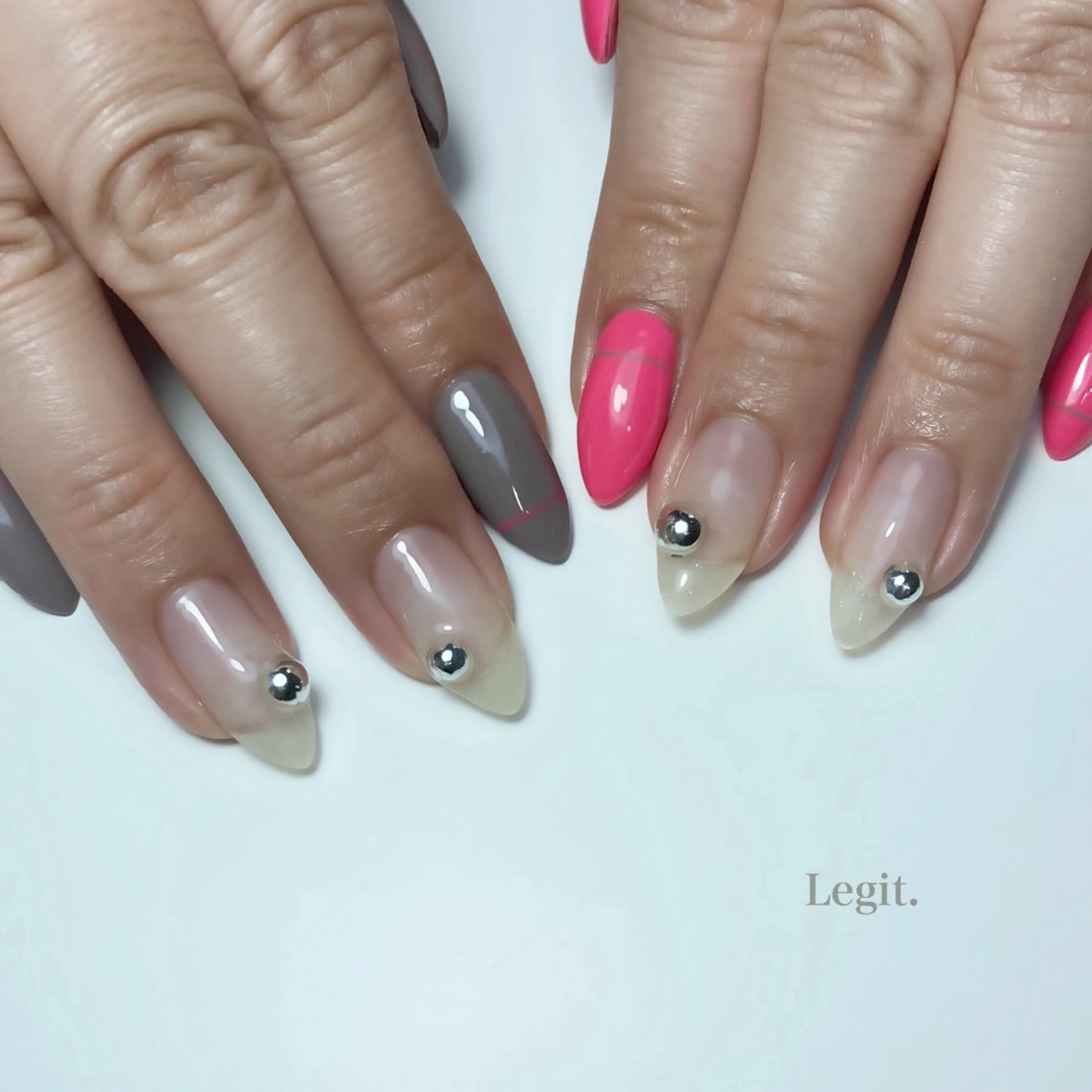 ネイル Legit nail salonのネイルデザイン