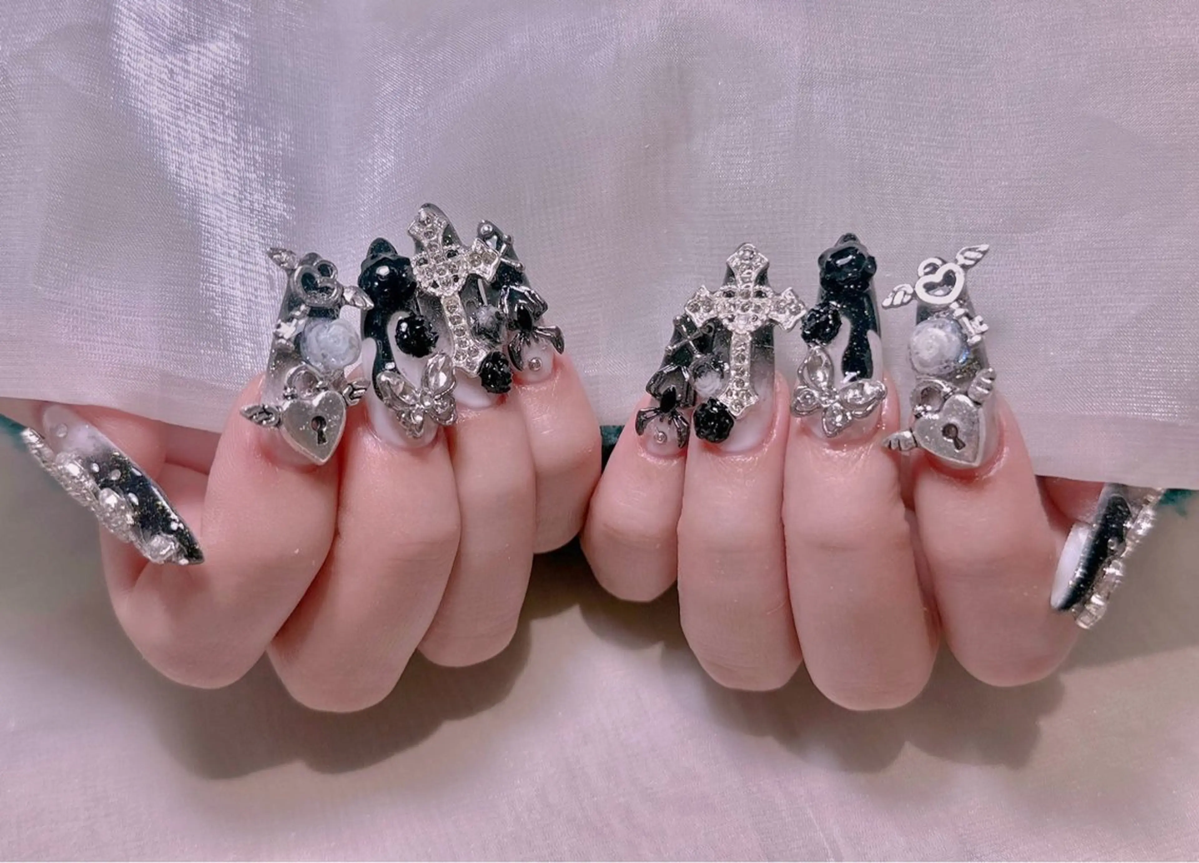 ネイル 長さだし専門店 M2　rikaのネイルデザイン