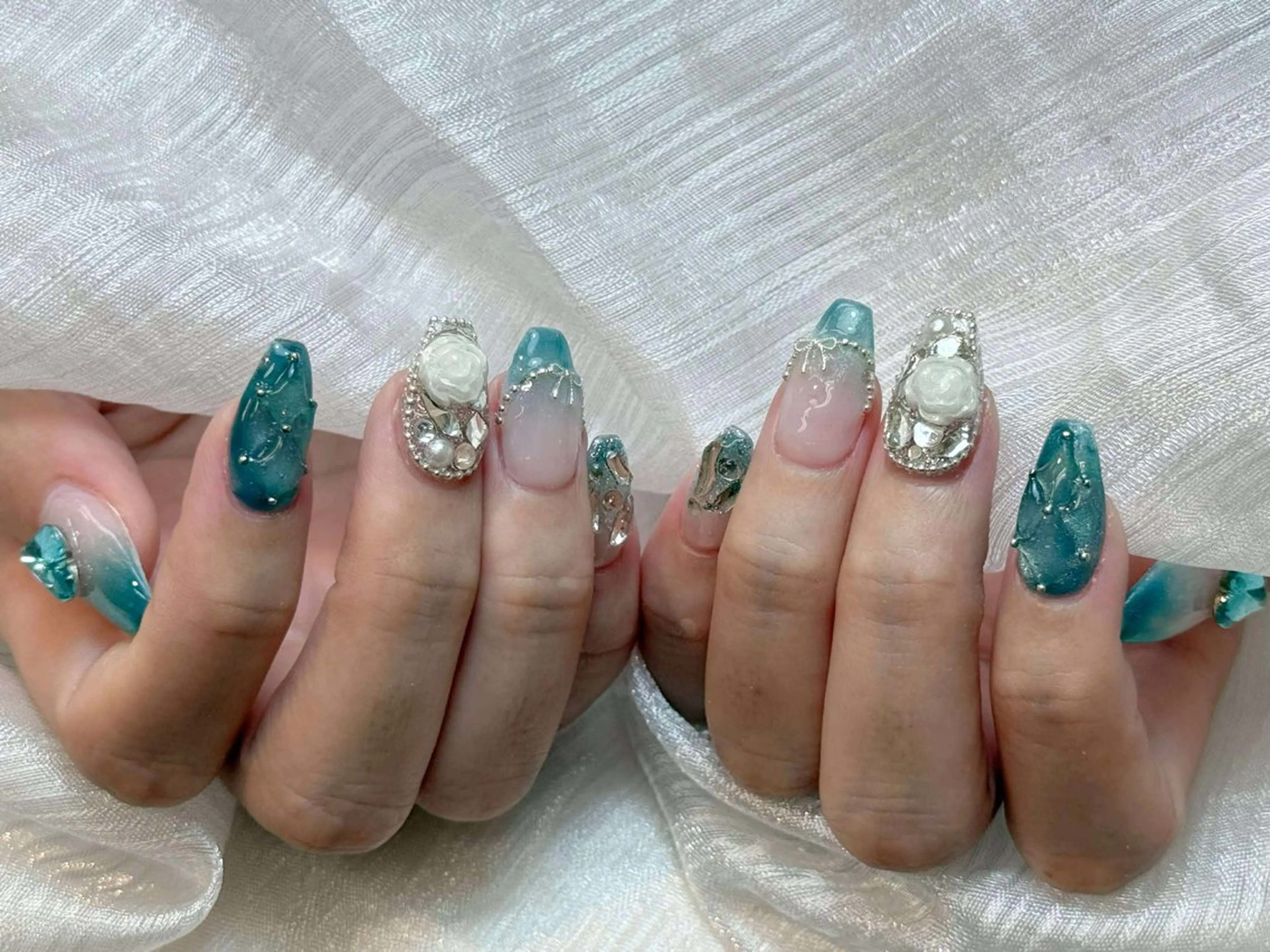 ネイル アートネイル フレンチネイル ジェルネイル ニュアンスネイル オフィスネイル ハンドネイル Jenn Nail Shinokuboのネイルデザイン