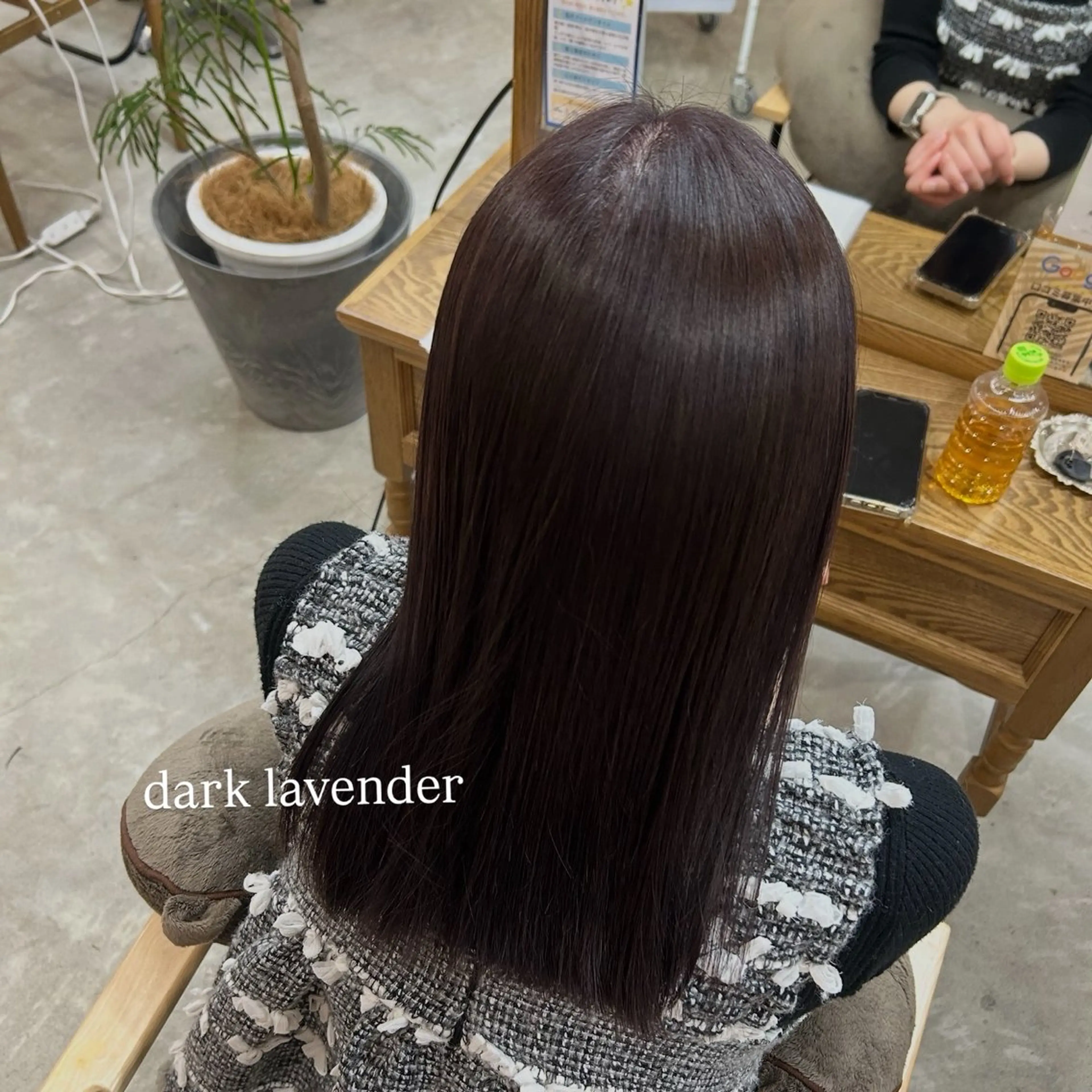 セミロング カラー 透明感カラー ディープラベンダー ラベンダーカラー 平岡 亜友菜のヘアスタイル