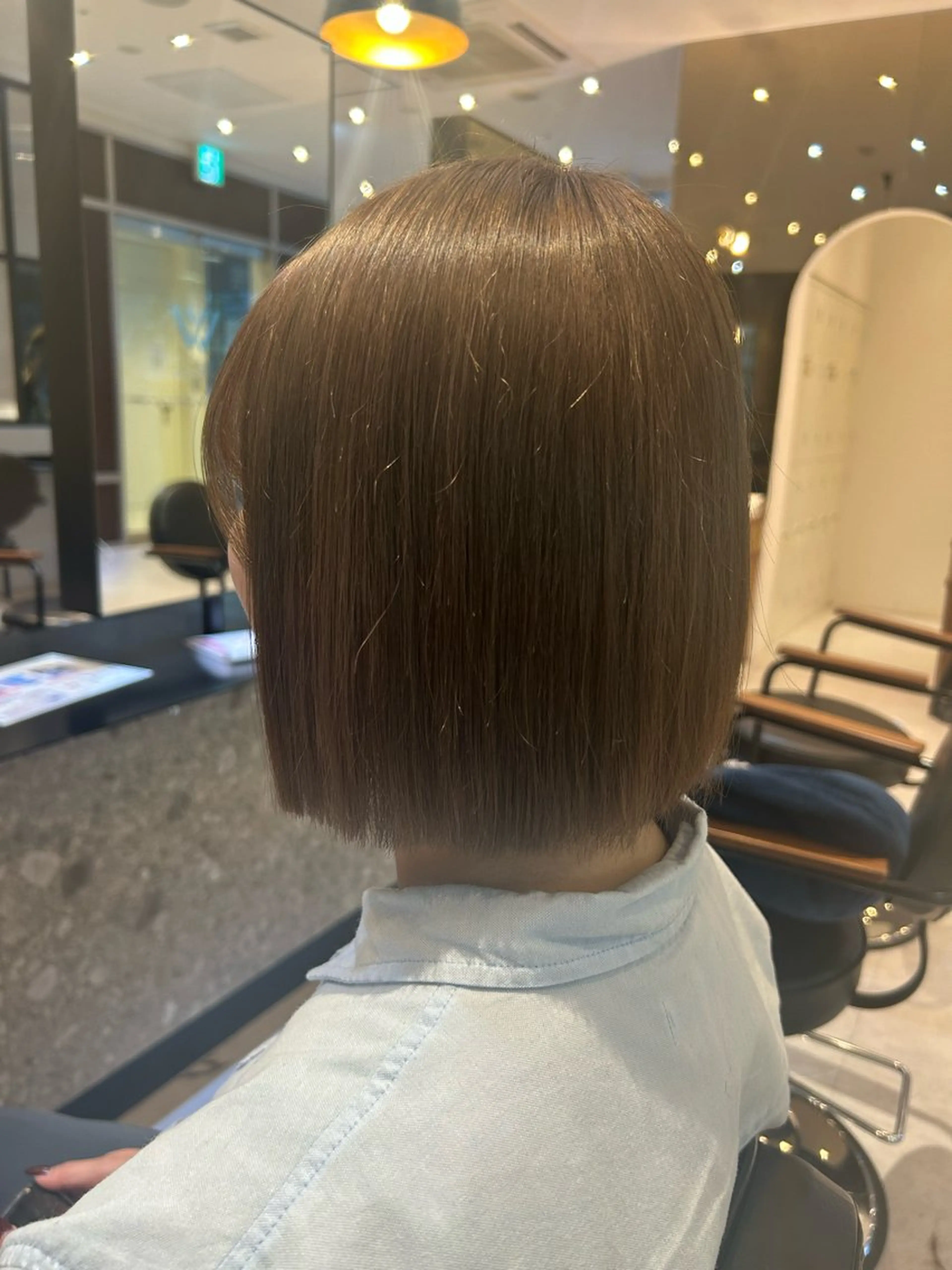 ショート カラー ベージュカラー オリーブベージュ カット ヘアカラー トリートメント 縮毛矯正/カット/ 韓国ヘア/蛯原🍤のヘアスタイル