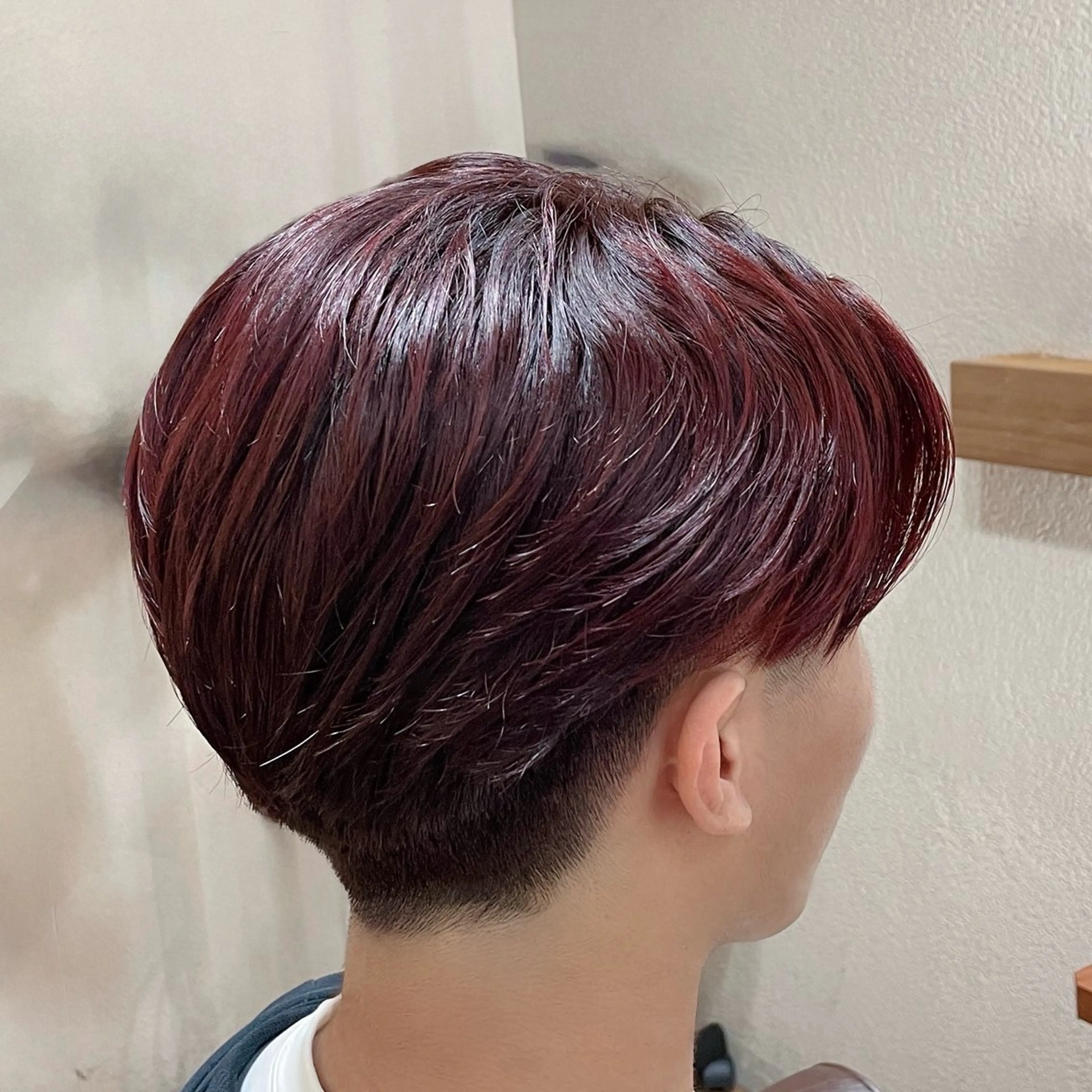 ミディアム カラー メンズ センターパート メンズ韓国風 マッシュ 韓国風ヘア カット ヘアカラー メンズ特化 / SHINのヘアスタイル